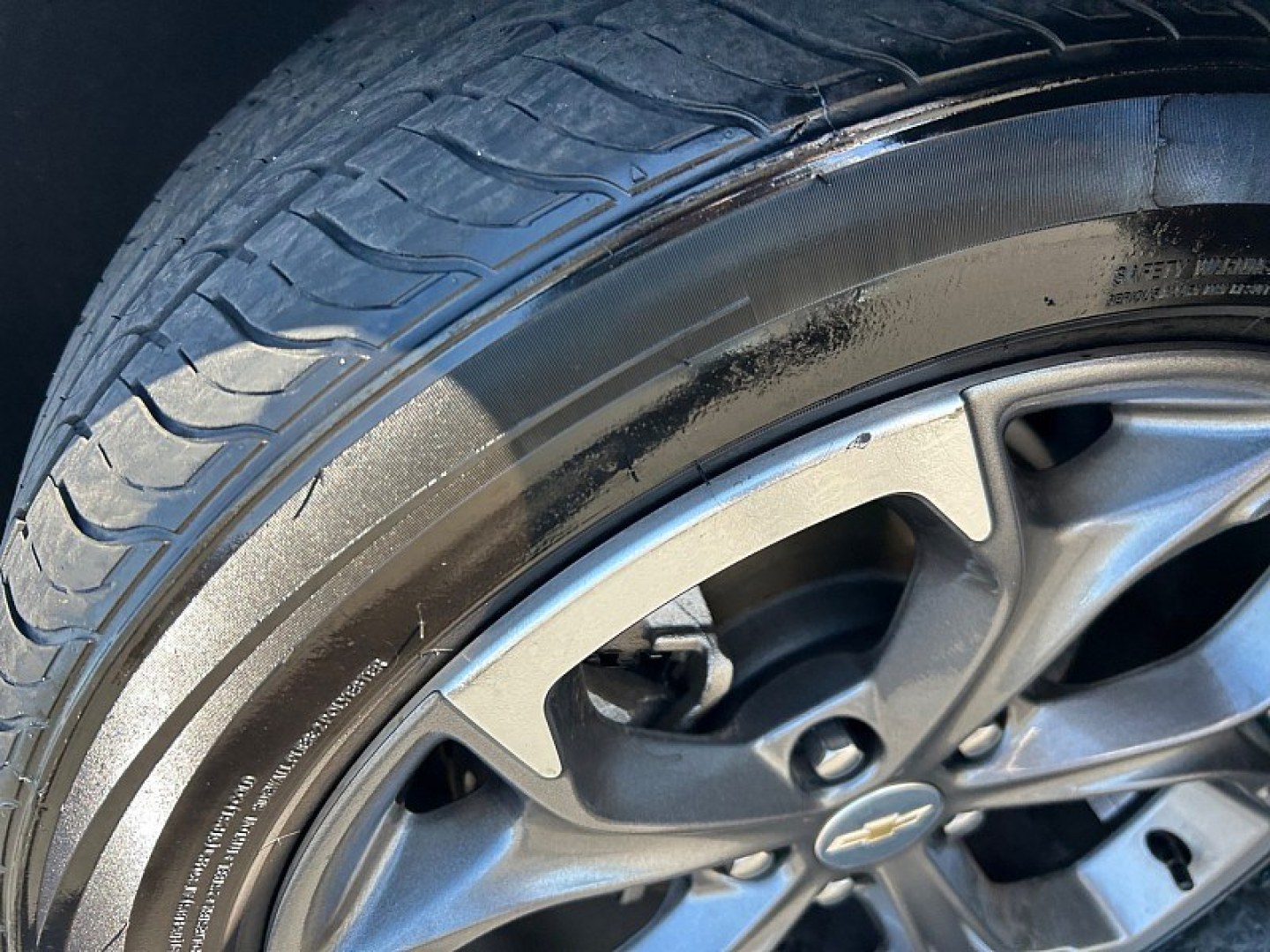 2023 Blue Chevrolet Malibu (1G1ZD5ST1PF) with an 4-Cyl Turbo 1.5 Liter engine, Automatic CVT transmission, located at 412 Auto Vista Drive, Palmdale, 93551, (661) 945-0620, 34.592636, -118.136681- Photo#24