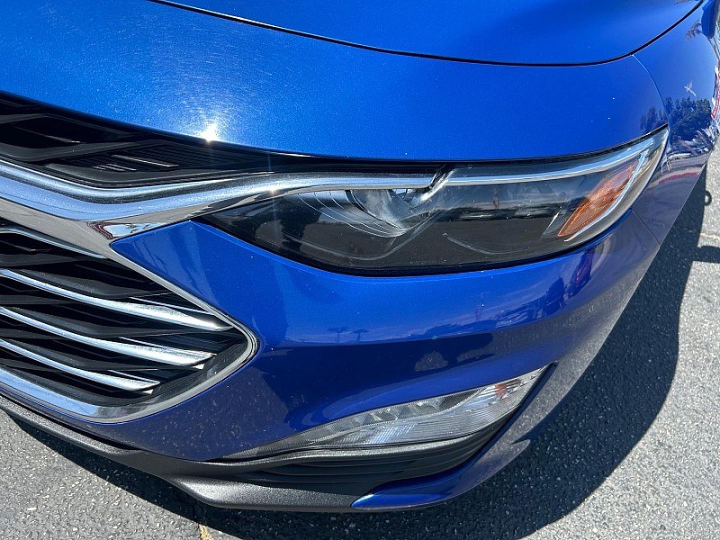 2023 Blue Chevrolet Malibu (1G1ZD5ST9PF) with an 4-Cyl Turbo 1.5 Liter engine, Automatic CVT transmission, located at 412 Auto Vista Drive, Palmdale, 93551, (661) 945-0620, 34.592636, -118.136681- Photo#8