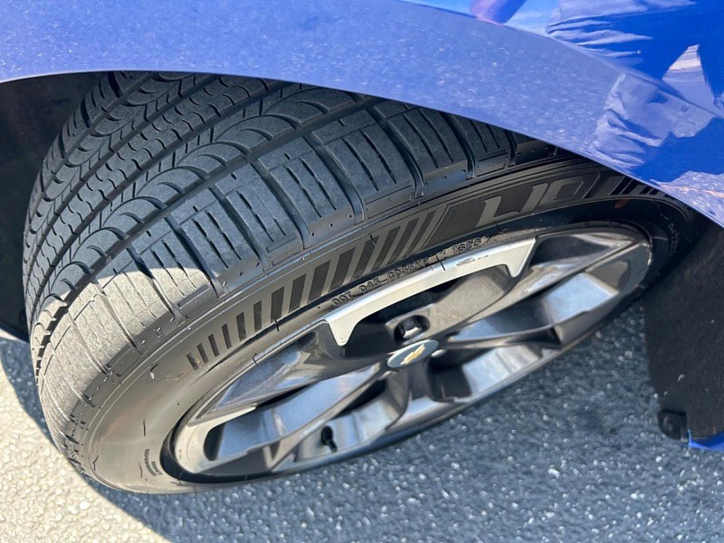 2023 Blue Chevrolet Malibu (1G1ZD5ST9PF) with an 4-Cyl Turbo 1.5 Liter engine, Automatic CVT transmission, located at 412 Auto Vista Drive, Palmdale, 93551, (661) 945-0620, 34.592636, -118.136681- Photo#14