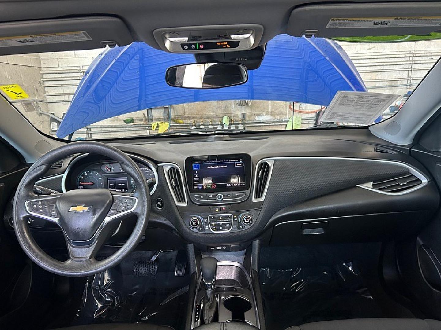 2023 Blue Chevrolet Malibu (1G1ZD5ST9PF) with an 4-Cyl Turbo 1.5 Liter engine, Automatic CVT transmission, located at 412 Auto Vista Drive, Palmdale, 93551, (661) 945-0620, 34.592636, -118.136681- Photo#18