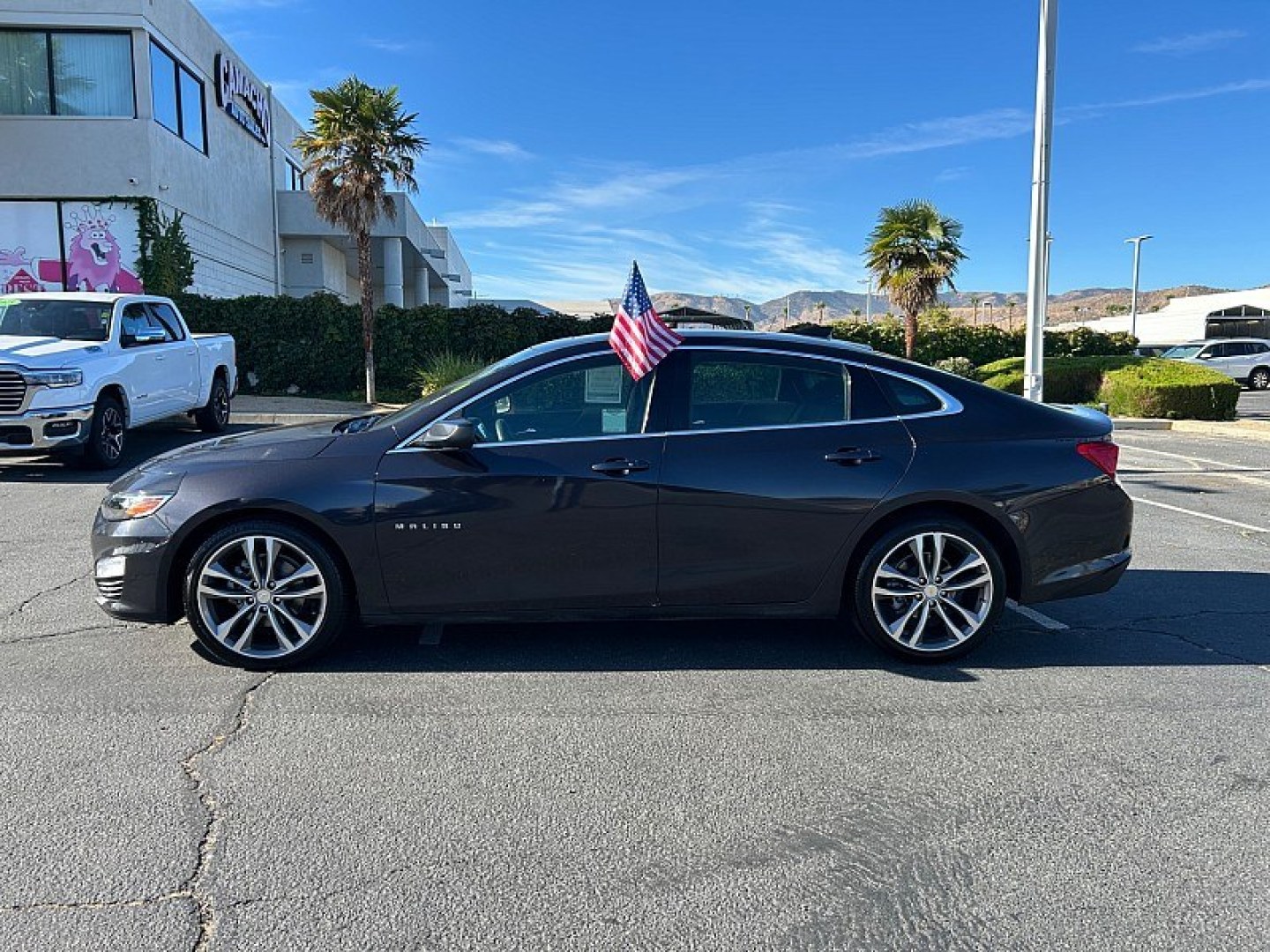 2023 Gray Chevrolet Malibu (1G1ZD5ST5PF) with an 4-Cyl Turbo 1.5 Liter engine, Automatic CVT transmission, located at 412 Auto Vista Drive, Palmdale, 93551, (661) 945-0620, 34.592636, -118.136681- Photo#3
