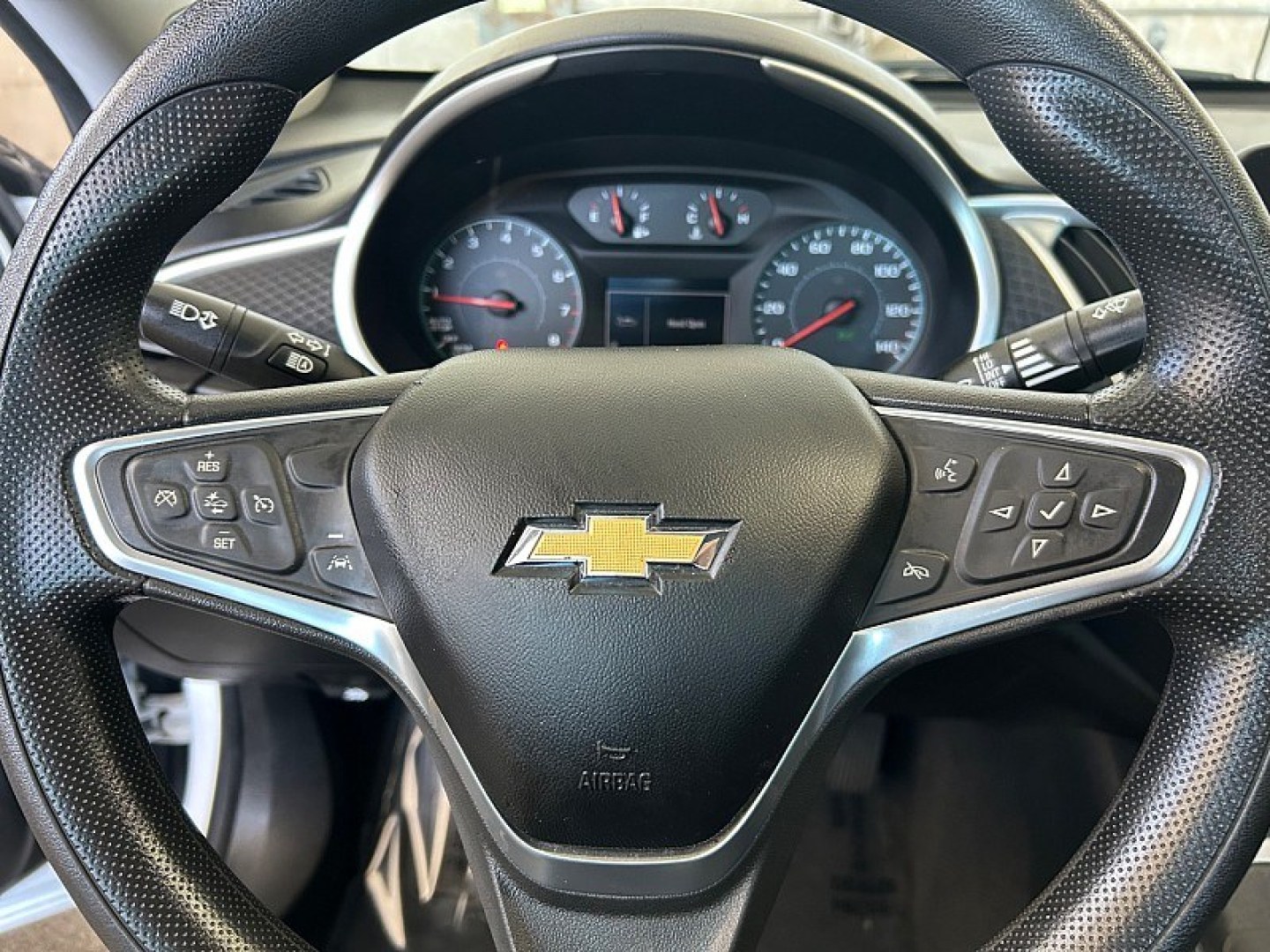2023 White Chevrolet Malibu (1G1ZD5ST2PF) with an 4-Cyl Turbo 1.5 Liter engine, Automatic CVT transmission, located at 412 Auto Vista Drive, Palmdale, 93551, (661) 945-0620, 34.592636, -118.136681- Photo#18