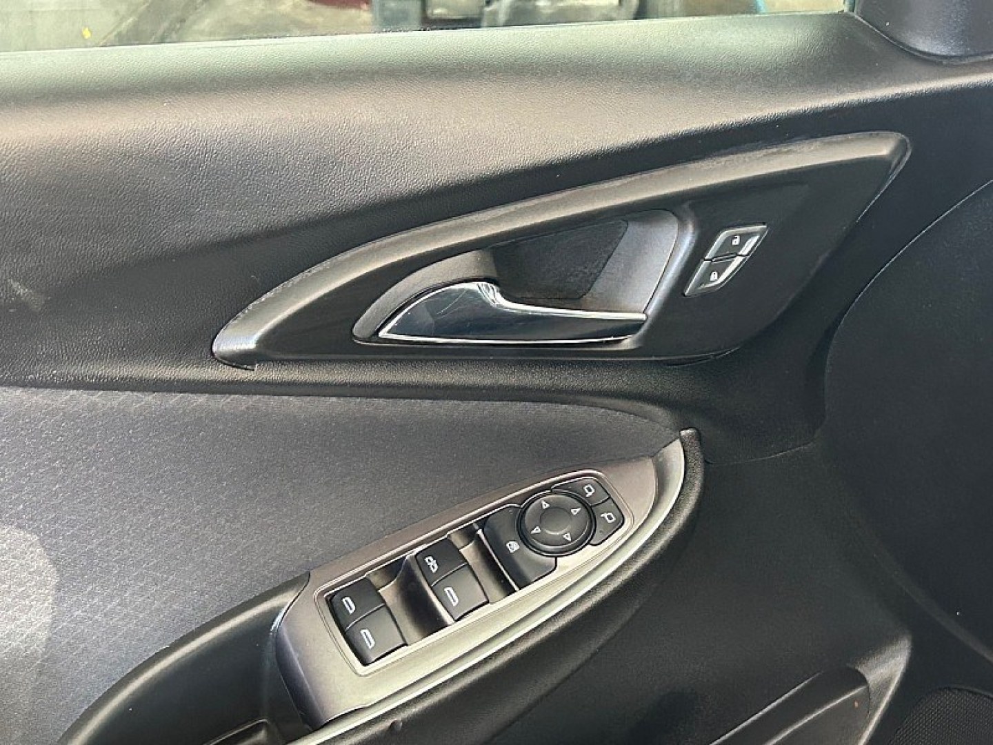 2023 White Chevrolet Malibu (1G1ZD5ST2PF) with an 4-Cyl Turbo 1.5 Liter engine, Automatic CVT transmission, located at 412 Auto Vista Drive, Palmdale, 93551, (661) 945-0620, 34.592636, -118.136681- Photo#28