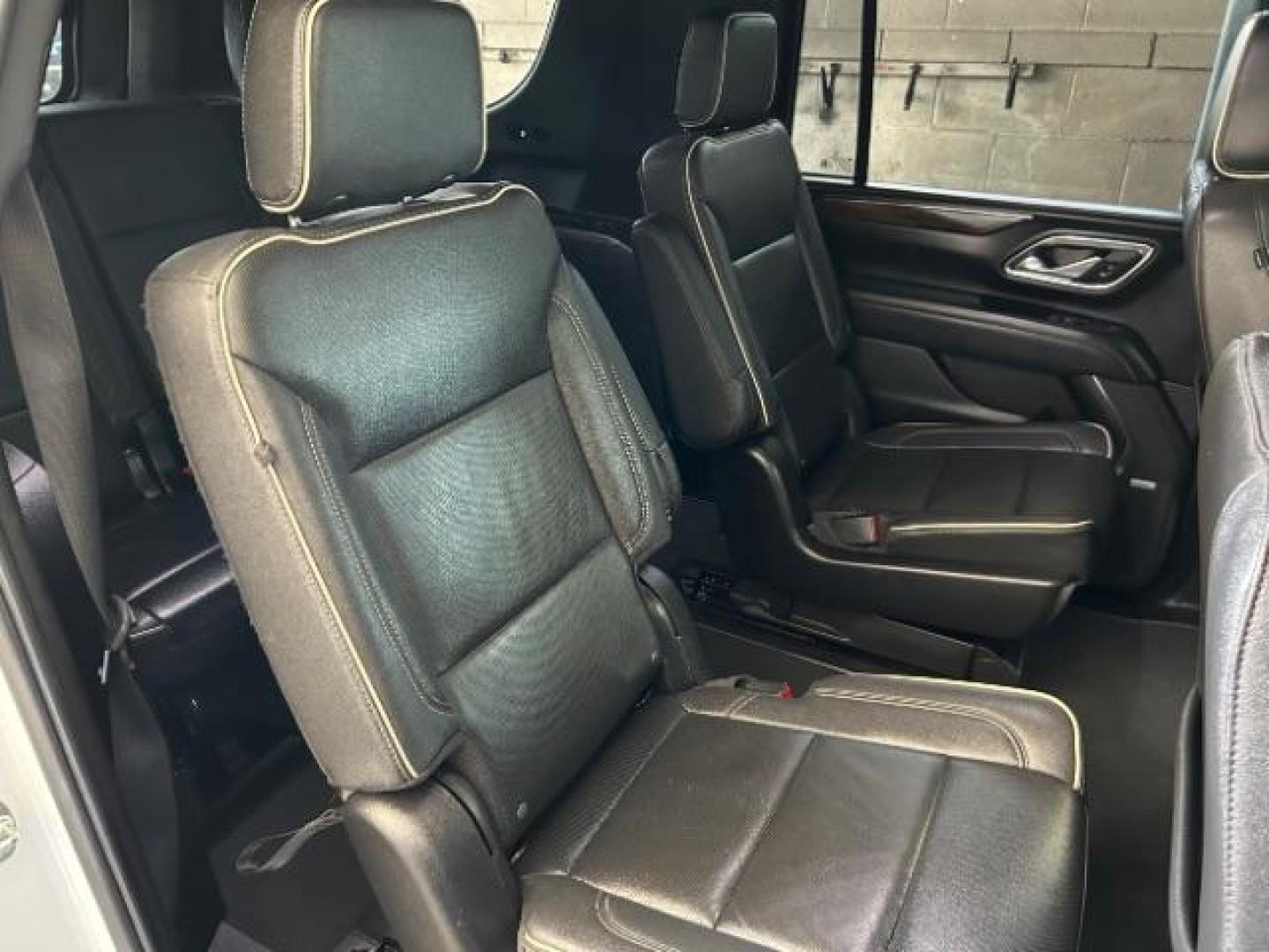 2023 WHITE Chevrolet Suburban (1GNSCFKD2PR) with an 8-Cyl 5.3 Liter engine, Automatic 10-Spd w/Overdrive transmission, located at 412 Auto Vista Drive, Palmdale, 93551, (661) 945-0620, 34.592636, -118.136681 - Photo#29