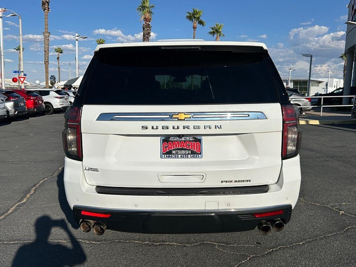 2023 White Chevrolet Suburban (1GNSCFKD6PR) , Automatic 10-Spd w/Overdrive transmission, located at 412 Auto Vista Drive, Palmdale, 93551, (661) 945-0620, 34.592636, -118.136681- Photo#5