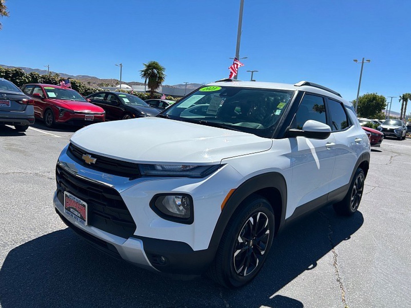 2023 WHITE Chevrolet Trailblazer (KL79MPS28PB) with an 4-Cyl 1.2 Liter engine, Automatic CVT transmission, located at 412 Auto Vista Drive, Palmdale, 93551, (661) 945-0620, 34.592636, -118.136681- Photo#2