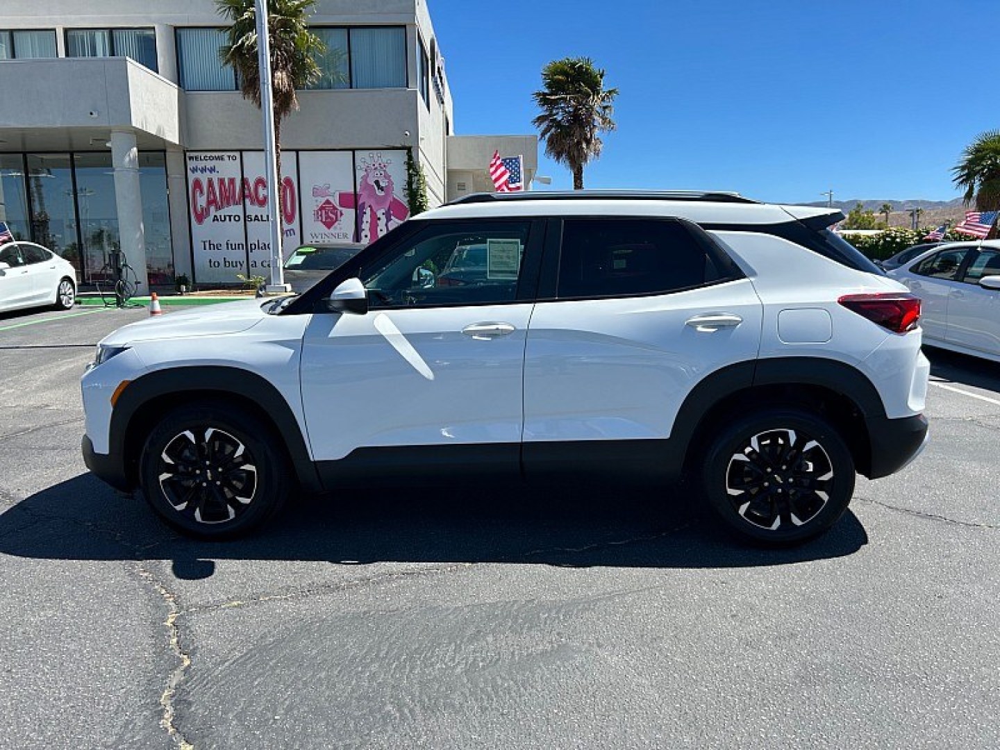 2023 WHITE Chevrolet Trailblazer (KL79MPS28PB) with an 4-Cyl 1.2 Liter engine, Automatic CVT transmission, located at 412 Auto Vista Drive, Palmdale, 93551, (661) 945-0620, 34.592636, -118.136681- Photo#7
