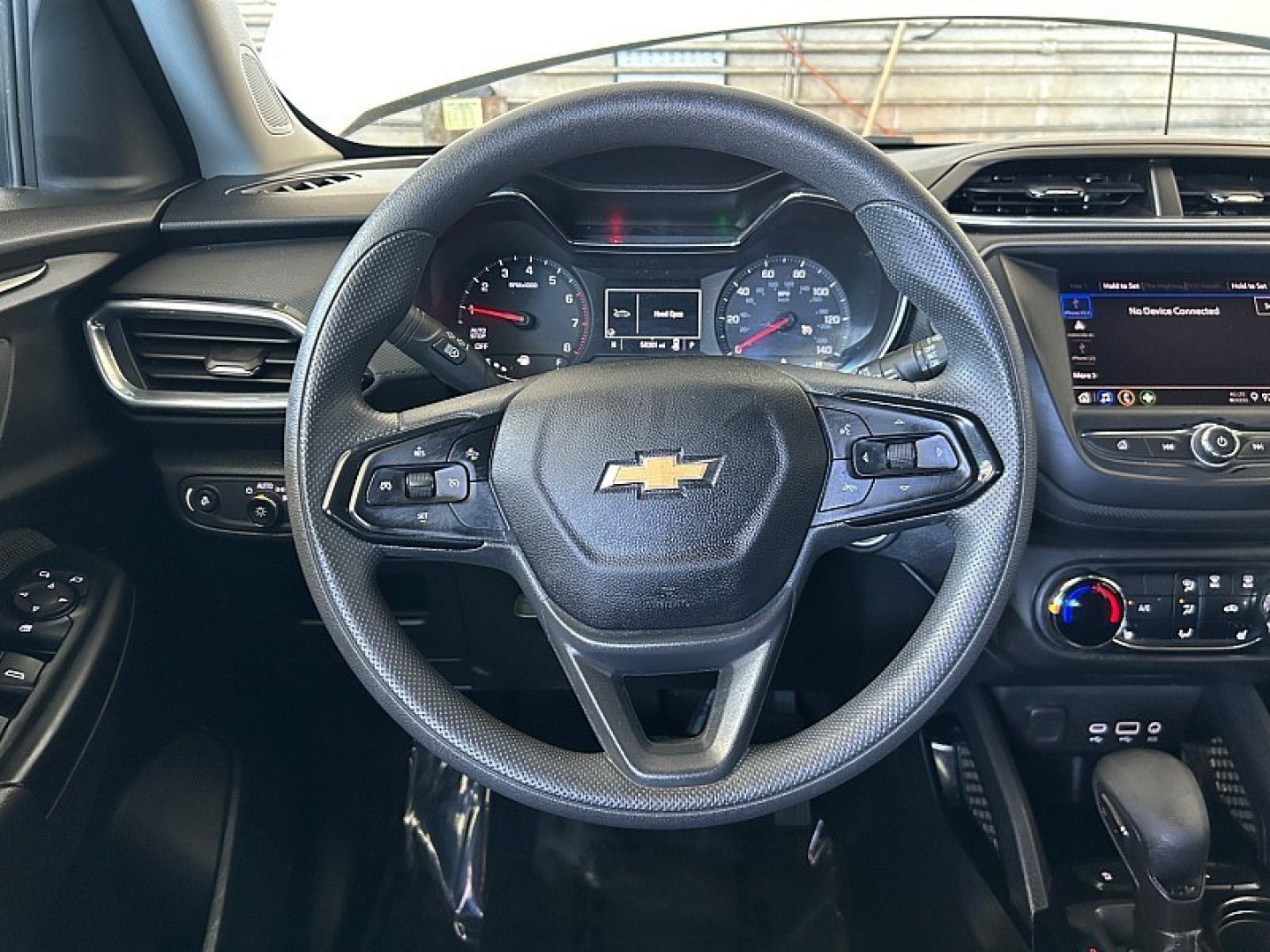 2023 WHITE Chevrolet Trailblazer (KL79MPS28PB) with an 4-Cyl 1.2 Liter engine, Automatic CVT transmission, located at 412 Auto Vista Drive, Palmdale, 93551, (661) 945-0620, 34.592636, -118.136681- Photo#21