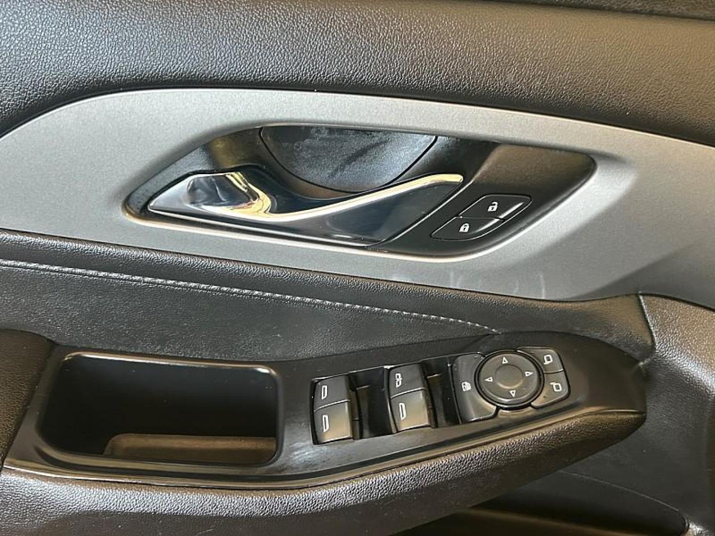 2023 BLACK Chevrolet Traverse (1GNERGKW7PJ) with an V6 3.6 Liter engine, Automatic 9-Spd transmission, located at 412 Auto Vista Drive, Palmdale, 93551, (661) 945-0620, 34.592636, -118.136681 - Photo#32