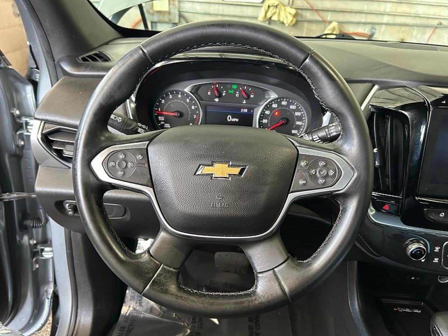 2023 GRAY Chevrolet Traverse (1GNEVGKW2PJ) with an V6 3.6 Liter engine, Automatic 9-Spd transmission, located at 412 Auto Vista Drive, Palmdale, 93551, (661) 945-0620, 34.592636, -118.136681 - Photo#19