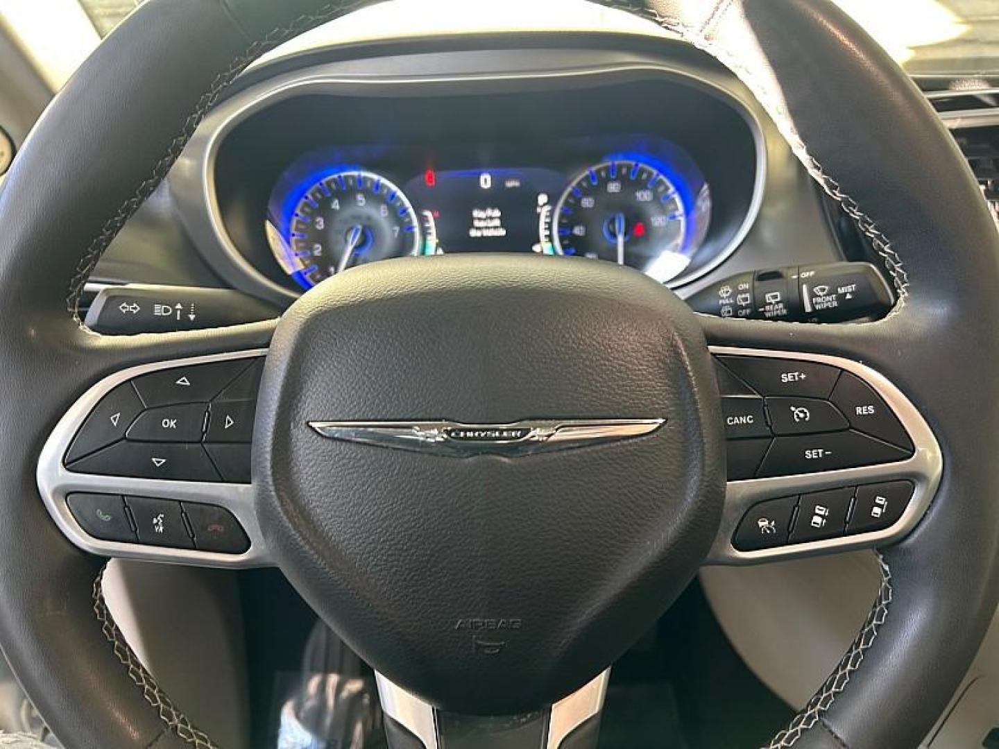 2023 WHITE Chrysler Pacifica (2C4RC1BG8PR) with an V6 3.6 Liter engine, Automatic 9-Spd transmission, located at 412 Auto Vista Drive, Palmdale, 93551, (661) 945-0620, 34.592636, -118.136681- Photo#26
