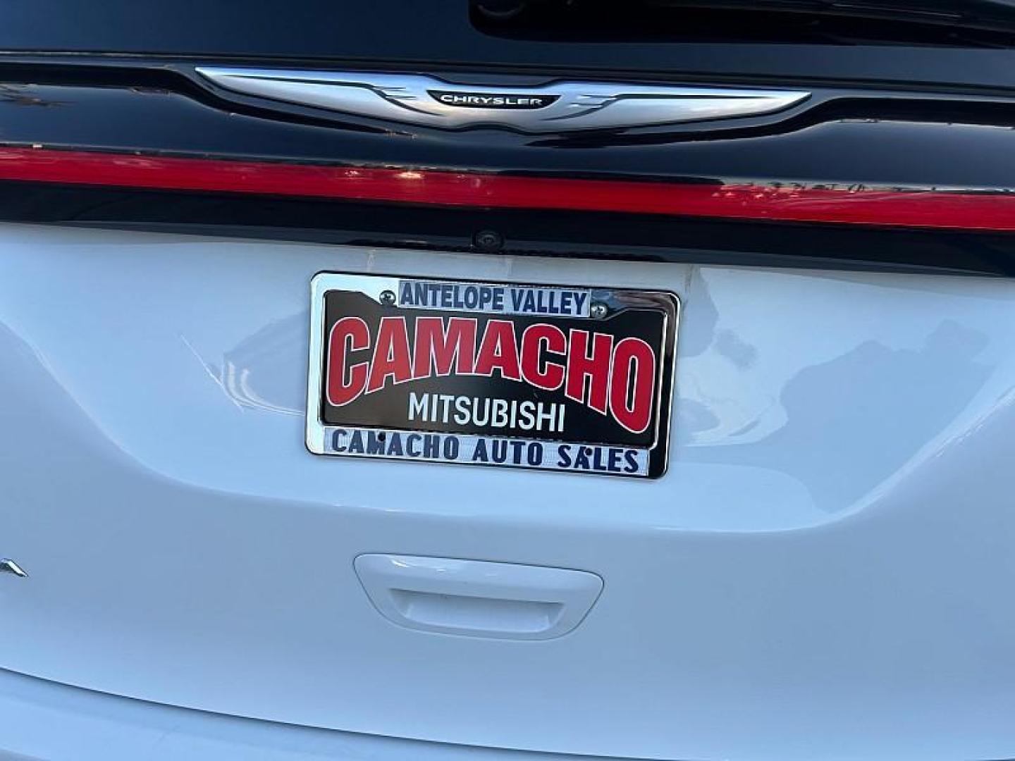 2023 WHITE Chrysler Pacifica (2C4RC1BG7PR) with an V6 3.6 Liter engine, Automatic 9-Spd transmission, located at 412 Auto Vista Drive, Palmdale, 93551, (661) 945-0620, 34.592636, -118.136681 - Photo#12