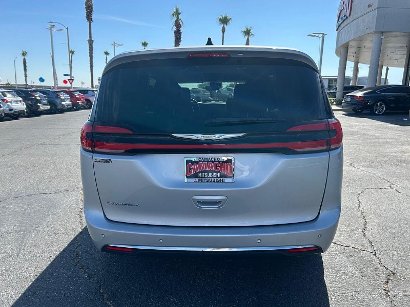 2023 Silver Chrysler Pacifica (2C4RC1BG2PR) with an V6 3.6 Liter engine, Automatic 9-Spd transmission, located at 412 Auto Vista Drive, Palmdale, 93551, (661) 945-0620, 34.592636, -118.136681- Photo#5