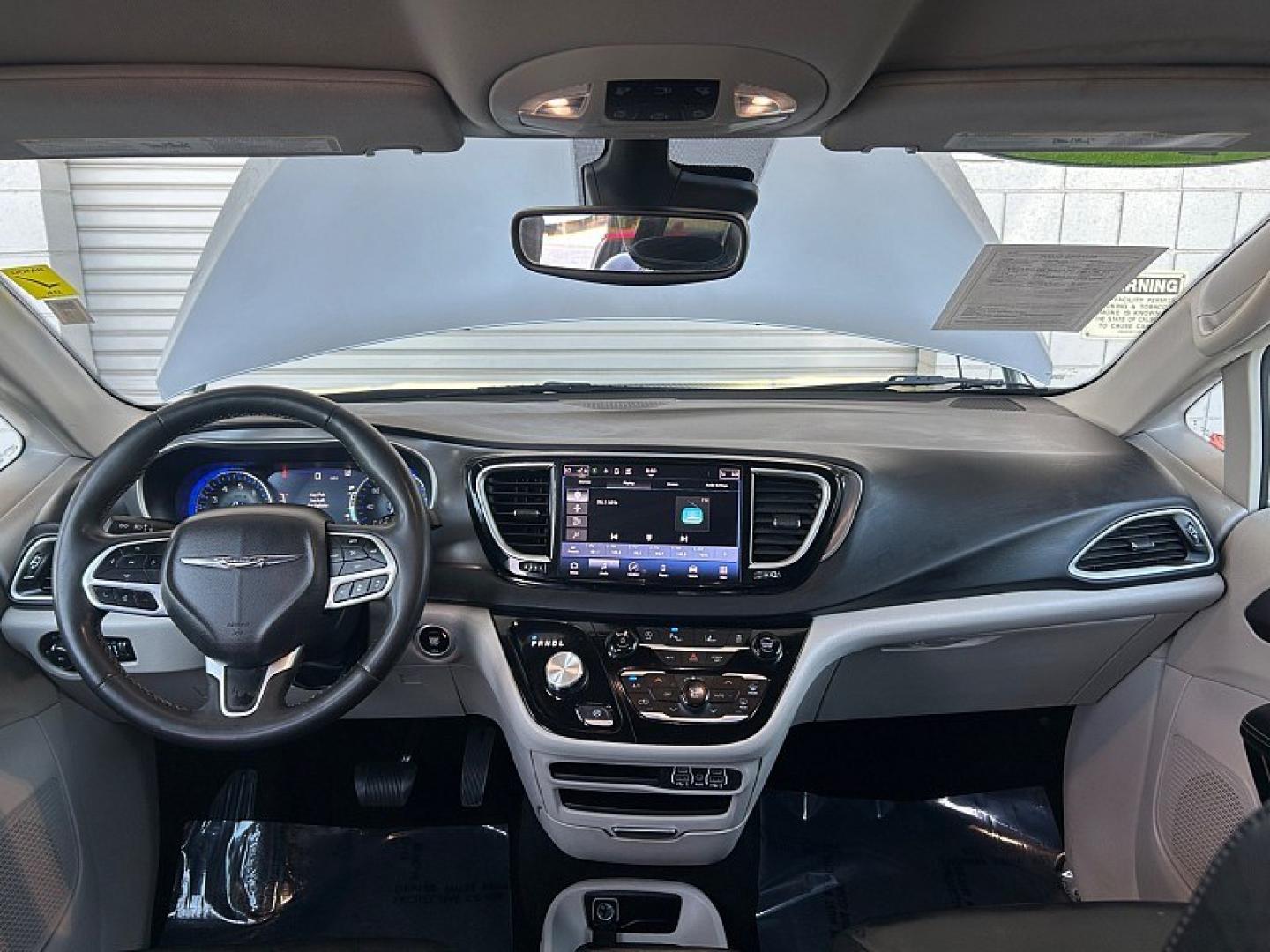 2023 Silver Chrysler Pacifica (2C4RC1BG2PR) with an V6 3.6 Liter engine, Automatic 9-Spd transmission, located at 412 Auto Vista Drive, Palmdale, 93551, (661) 945-0620, 34.592636, -118.136681- Photo#17