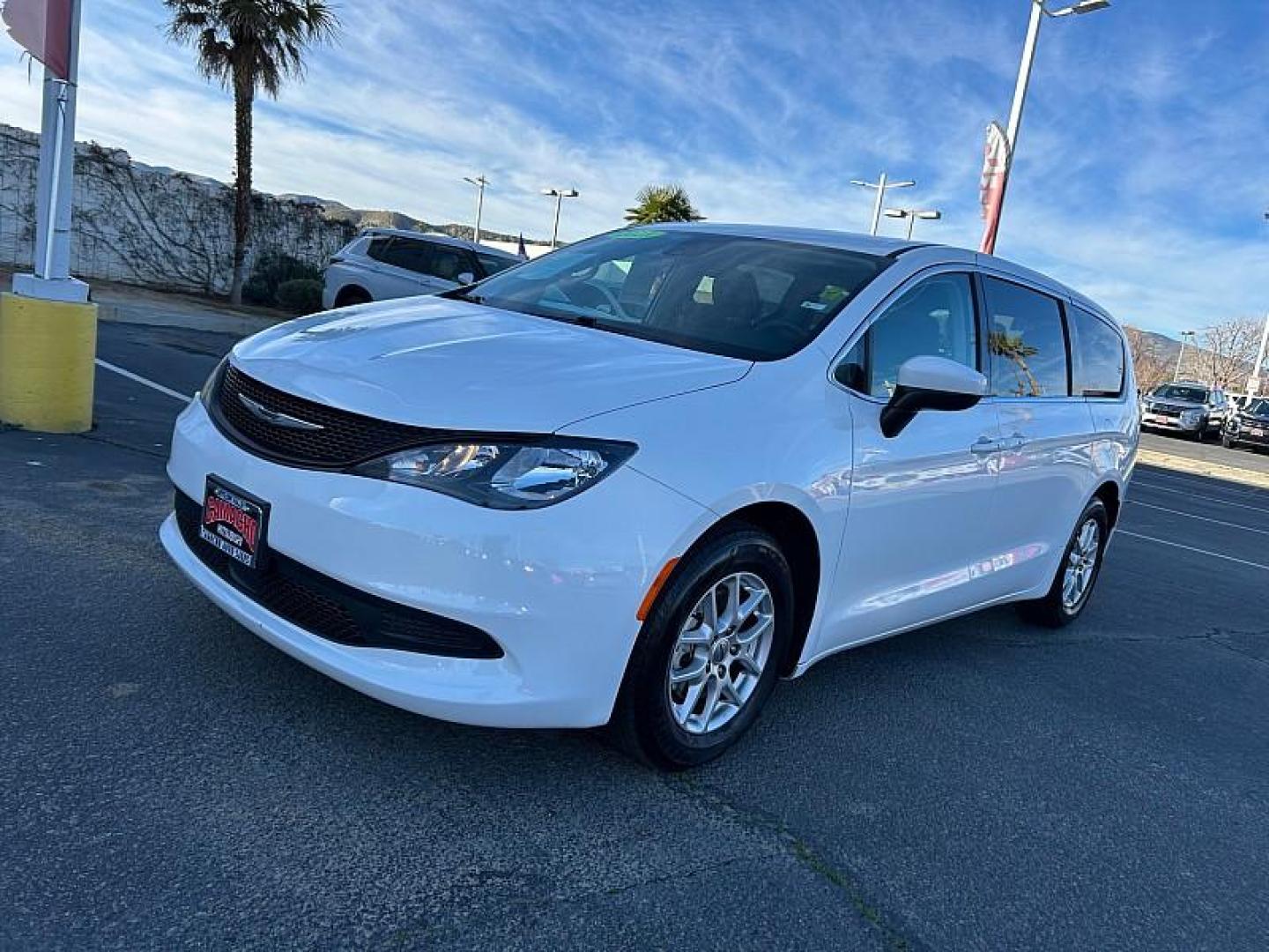 2023 Chrysler Voyager (2C4RC1CG7PR) with an V6 3.6 Liter engine, Automatic 9-Spd transmission, located at 412 Auto Vista Drive, Palmdale, 93551, (661) 945-0620, 34.592636, -118.136681 - Photo#2