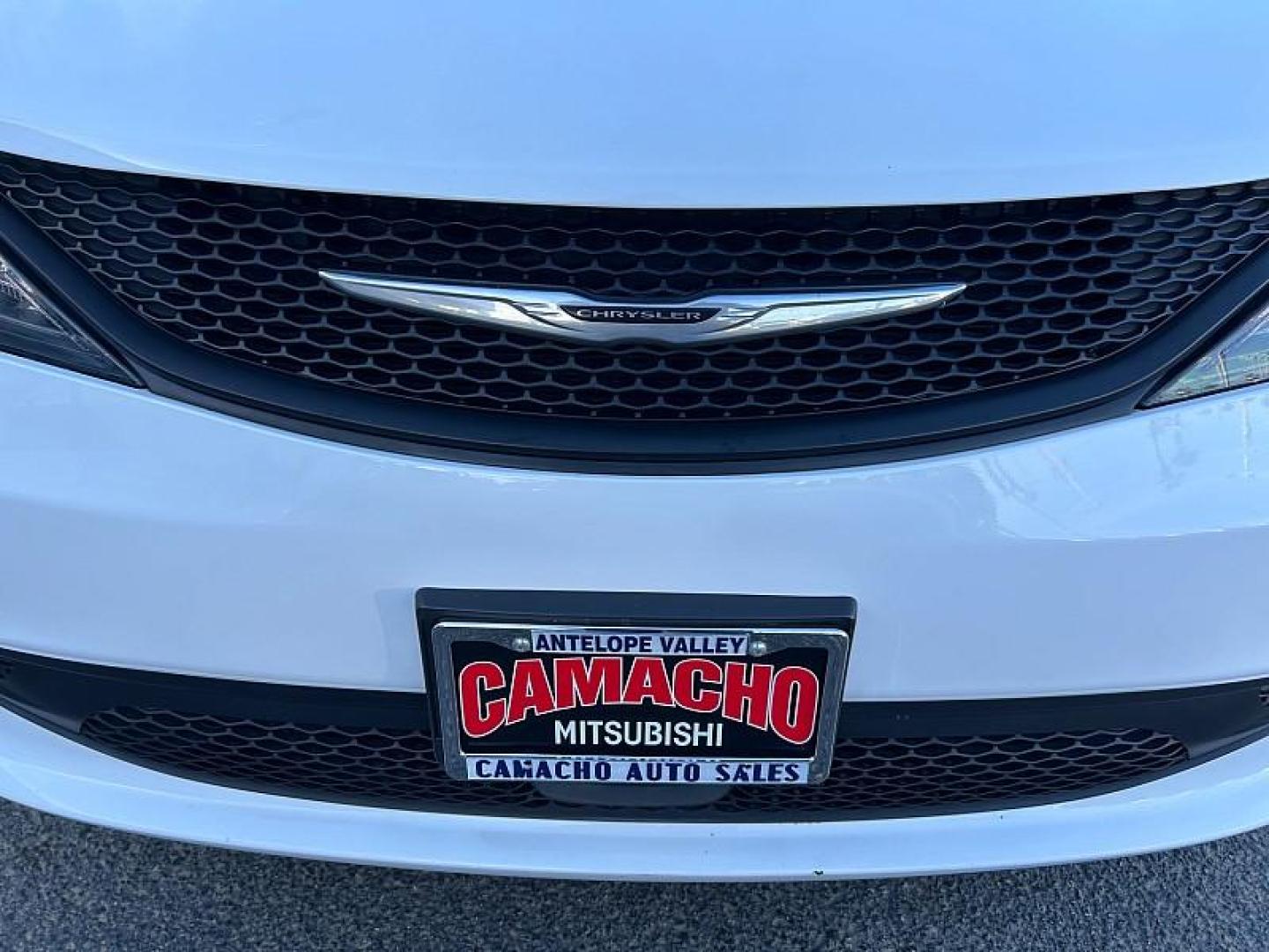 2023 Chrysler Voyager (2C4RC1CG7PR) with an V6 3.6 Liter engine, Automatic 9-Spd transmission, located at 412 Auto Vista Drive, Palmdale, 93551, (661) 945-0620, 34.592636, -118.136681 - Photo#8