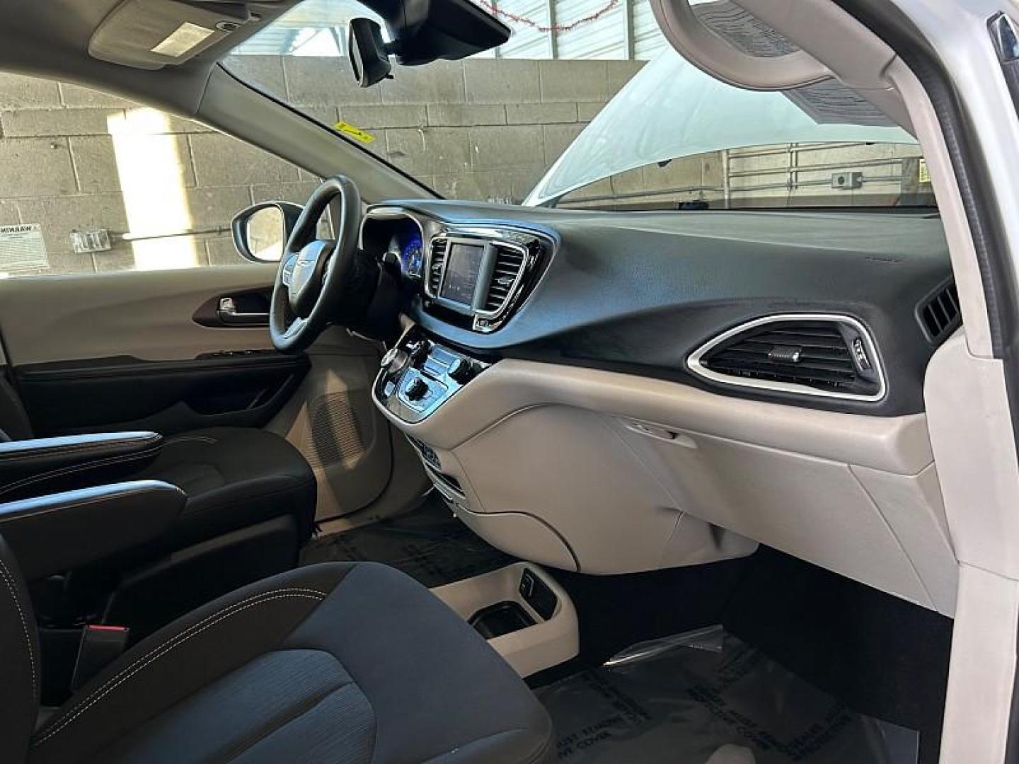 2023 Chrysler Voyager (2C4RC1CG7PR) with an V6 3.6 Liter engine, Automatic 9-Spd transmission, located at 412 Auto Vista Drive, Palmdale, 93551, (661) 945-0620, 34.592636, -118.136681 - Photo#26