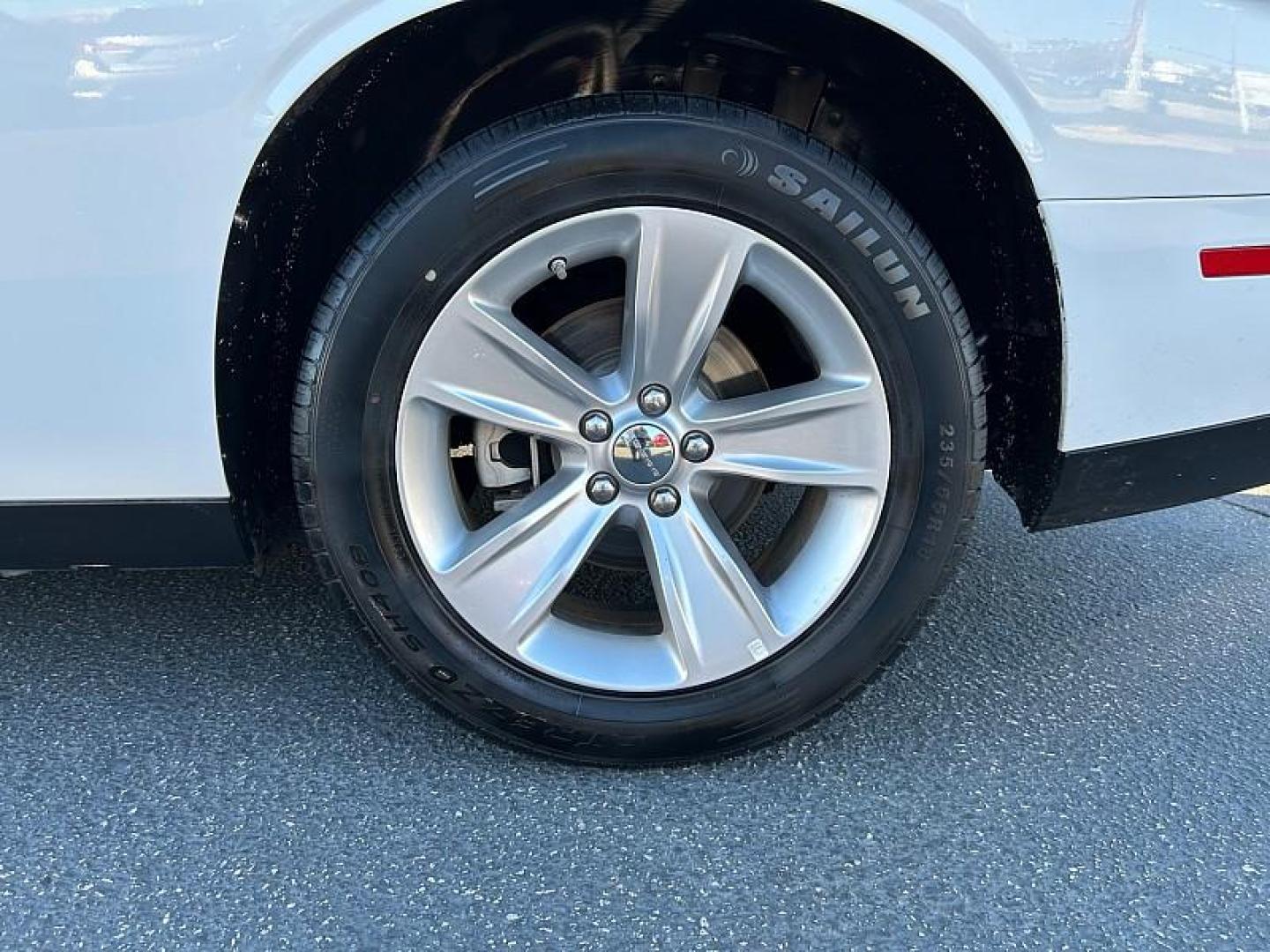 2023 WHITE Dodge Challenger (2C3CDZAG3PH) with an V6 3.6 Liter engine, Automatic 8-Spd transmission, located at 412 Auto Vista Drive, Palmdale, 93551, (661) 945-0620, 34.592636, -118.136681 - Photo#19