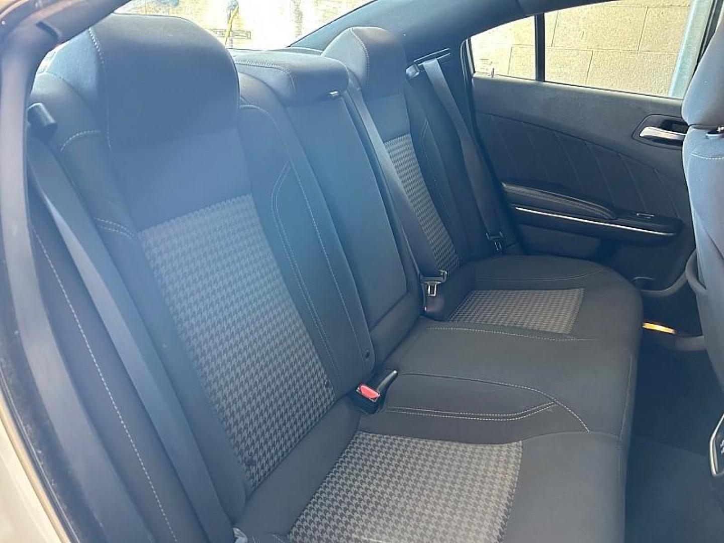 2023 WHITE Dodge Charger (2C3CDXBG9PH) with an V6 3.6 Liter engine, Automatic 8-Spd w/AutoStick transmission, located at 412 Auto Vista Drive, Palmdale, 93551, (661) 945-0620, 34.592636, -118.136681 - Photo#25