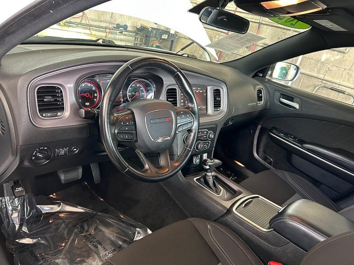 2023 WHITE Dodge Charger (2C3CDXBG1PH) with an V6 3.6 Liter engine, Automatic 8-Spd w/AutoStick transmission, located at 412 Auto Vista Drive, Palmdale, 93551, (661) 945-0620, 34.592636, -118.136681 - Photo#9