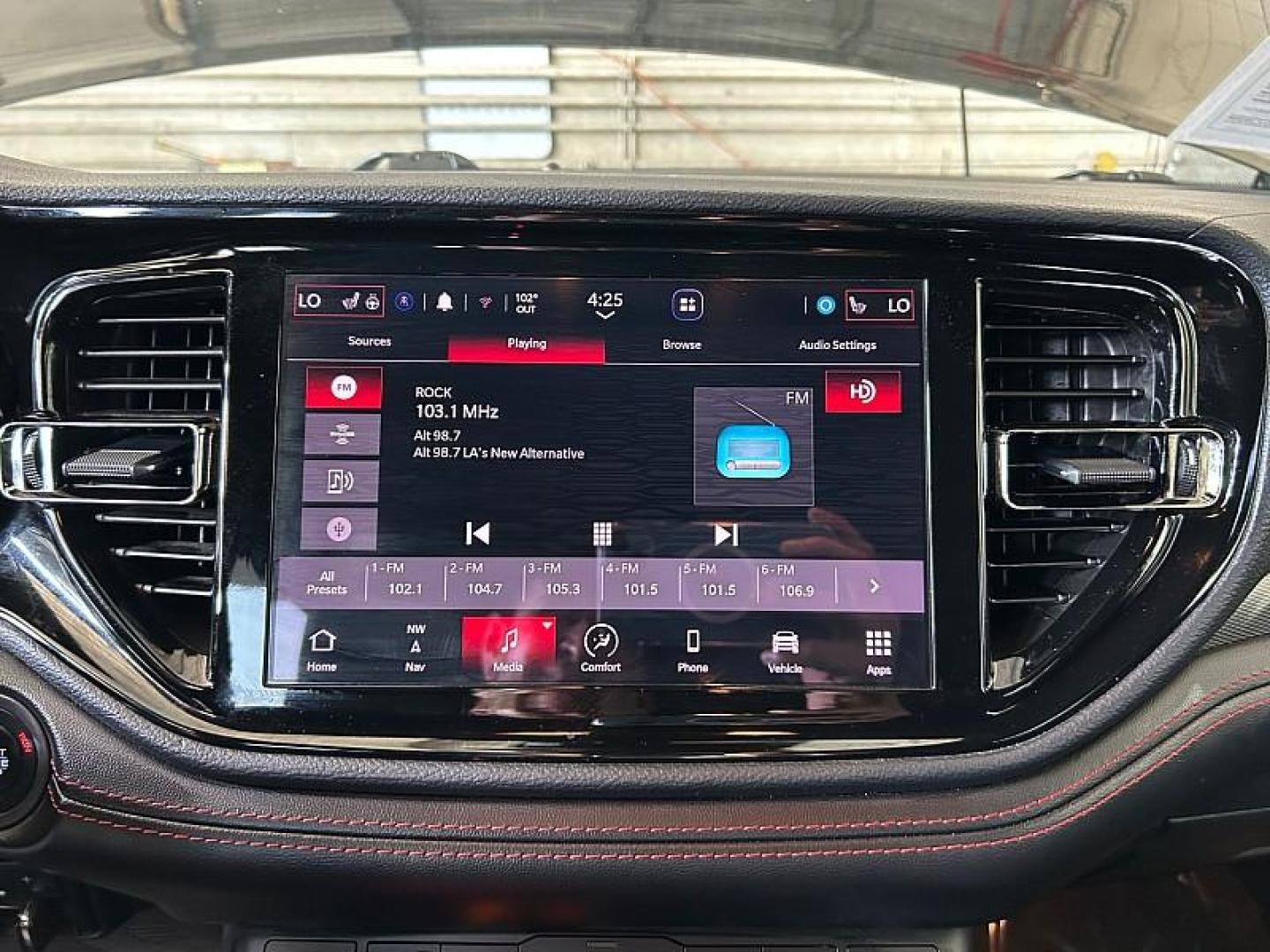 2023 BLACK Dodge Durango (1C4RDJDG7PC) with an V6 3.6 Liter engine, Automatic 8-Spd transmission, located at 412 Auto Vista Drive, Palmdale, 93551, (661) 945-0620, 34.592636, -118.136681 - Photo#12