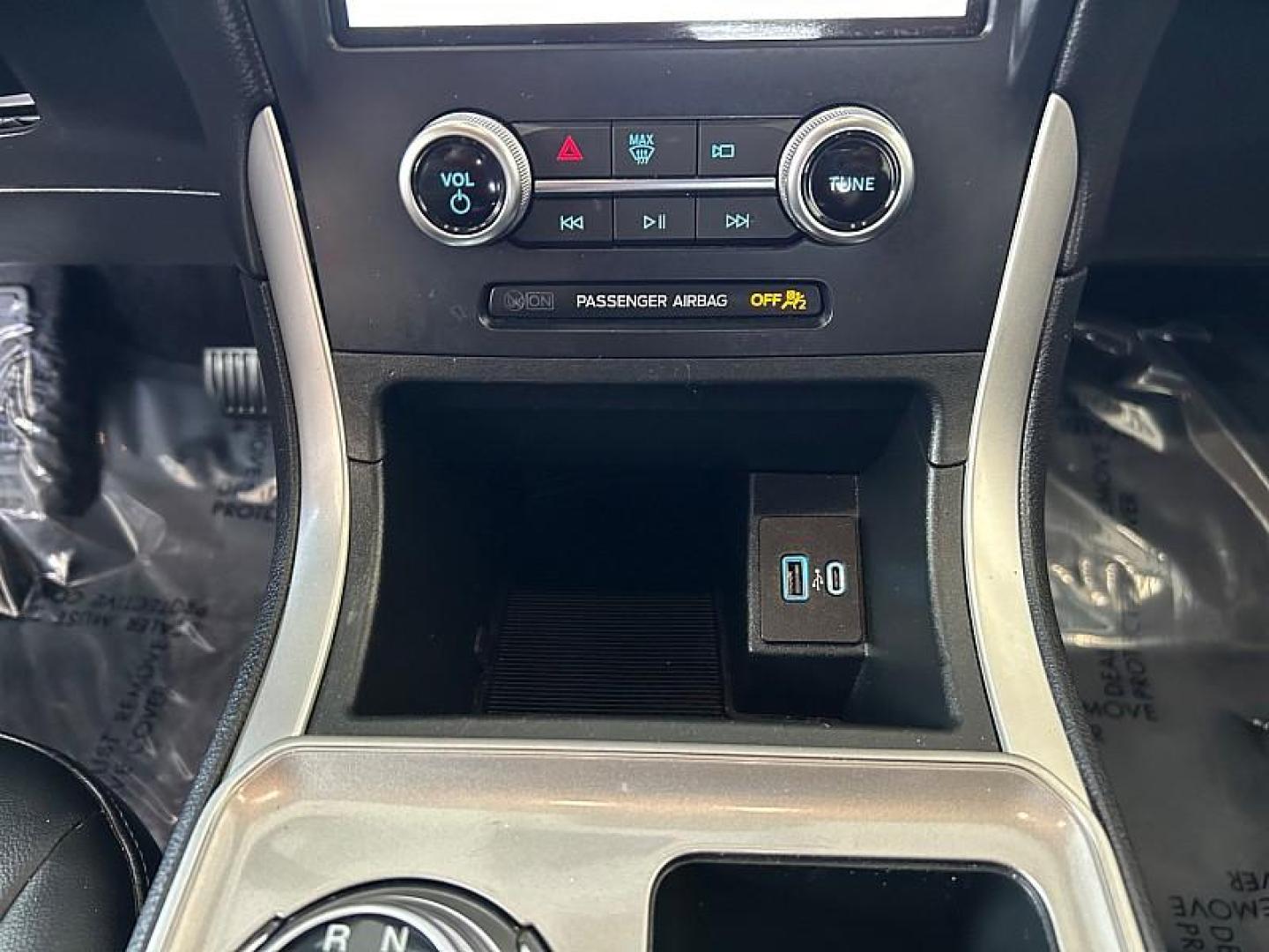 2023 BLACK Ford Edge (2FMPK4J93PB) with an 4-Cyl EcoBoost Turbo 2.0 Liter engine, Automatic 8-Spd transmission, located at 412 Auto Vista Drive, Palmdale, 93551, (661) 945-0620, 34.592636, -118.136681 - Photo#16