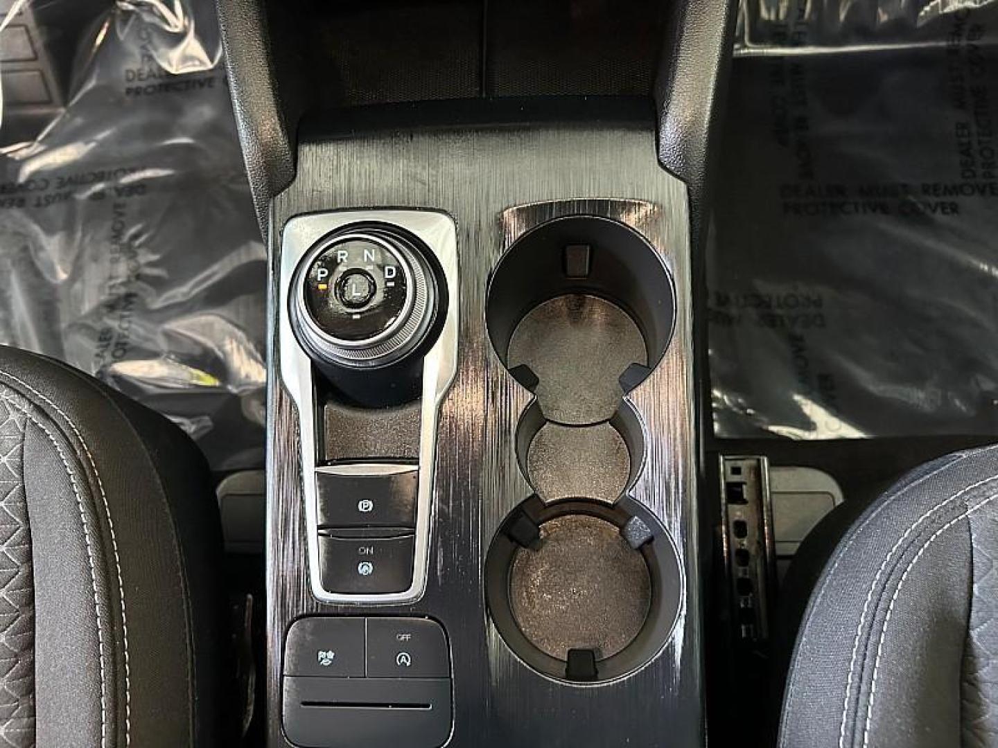 2023 WHITE Ford Escape (1FMCU0GN7PU) with an 3-Cyl EcoBoost Turbo 1.5 Liter engine, Automatic transmission, located at 412 Auto Vista Drive, Palmdale, 93551, (661) 945-0620, 34.592636, -118.136681 - Photo#25