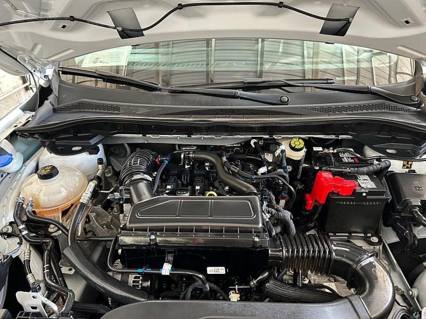 2023 WHITE Ford Escape (1FMCU0GN7PU) with an 3-Cyl EcoBoost Turbo 1.5 Liter engine, Automatic transmission, located at 412 Auto Vista Drive, Palmdale, 93551, (661) 945-0620, 34.592636, -118.136681 - Photo#27