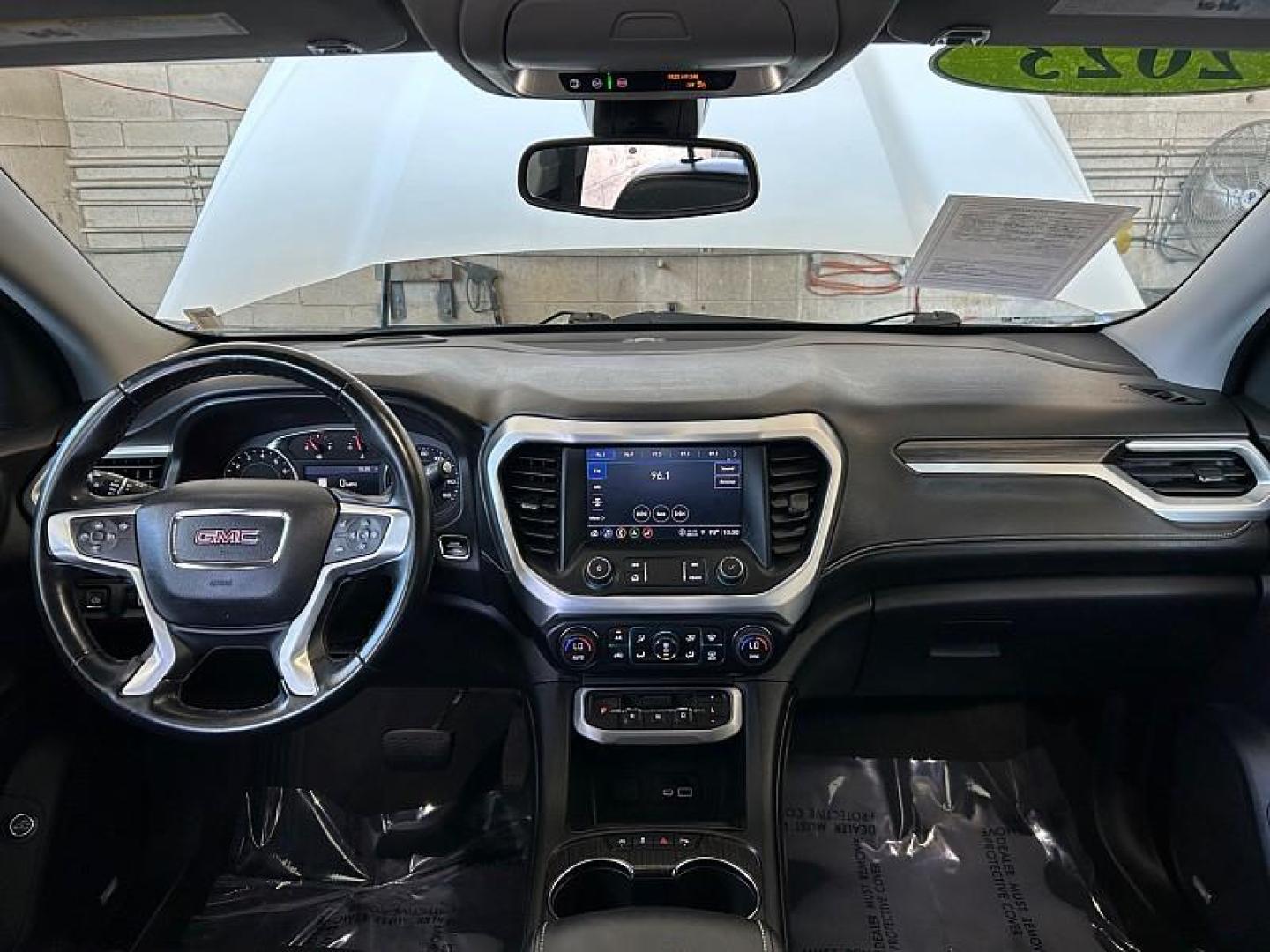 2023 WHITE GMC Acadia (1GKKNML46PZ) with an V6 3.6 Liter engine, Automatic 9-Spd transmission, located at 412 Auto Vista Drive, Palmdale, 93551, (661) 945-0620, 34.592636, -118.136681 - Photo#22