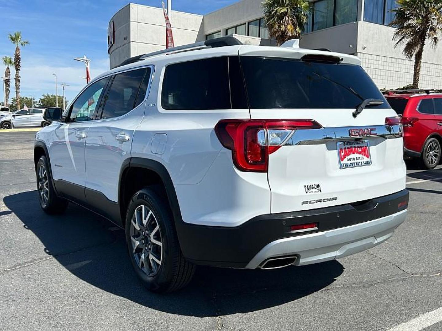 2023 WHITE GMC Acadia (1GKKNML49PZ) with an V6 3.6 Liter engine, Automatic 9-Spd transmission, located at 412 Auto Vista Drive, Palmdale, 93551, (661) 945-0620, 34.592636, -118.136681 - Photo#8