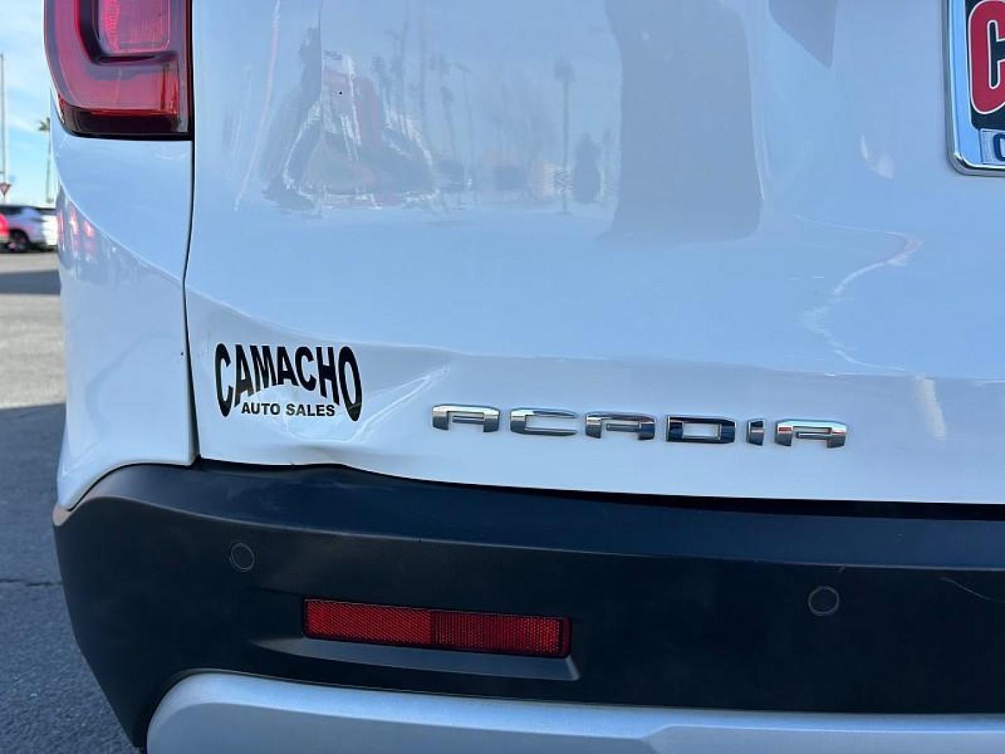 2023 WHITE GMC Acadia (1GKKNML47PZ) with an V6 3.6 Liter engine, Automatic 9-Spd transmission, located at 412 Auto Vista Drive, Palmdale, 93551, (661) 945-0620, 34.592636, -118.136681- Photo#13