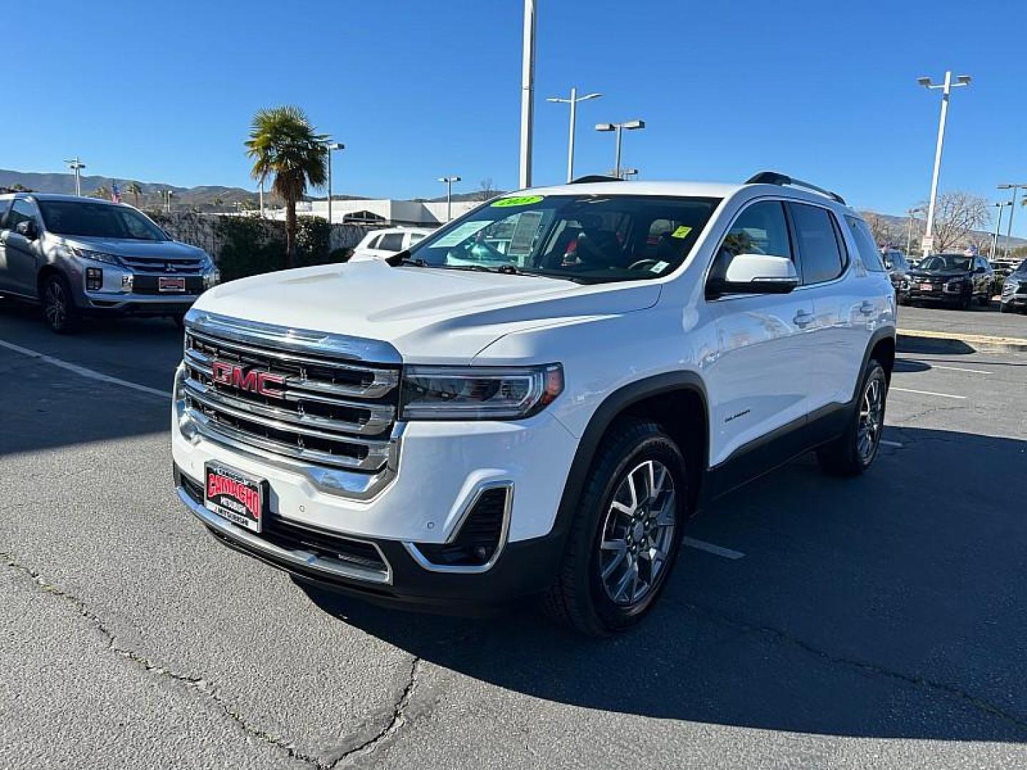 2023 WHITE GMC Acadia (1GKKNML42PZ) with an V6 3.6 Liter engine, Automatic 9-Spd transmission, located at 412 Auto Vista Drive, Palmdale, 93551, (661) 945-0620, 34.592636, -118.136681 - Photo#1