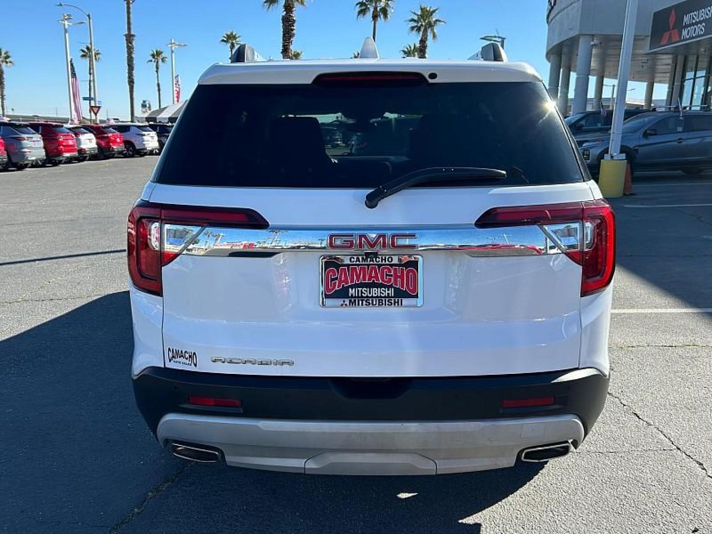 2023 WHITE GMC Acadia (1GKKNML42PZ) with an V6 3.6 Liter engine, Automatic 9-Spd transmission, located at 412 Auto Vista Drive, Palmdale, 93551, (661) 945-0620, 34.592636, -118.136681 - Photo#7