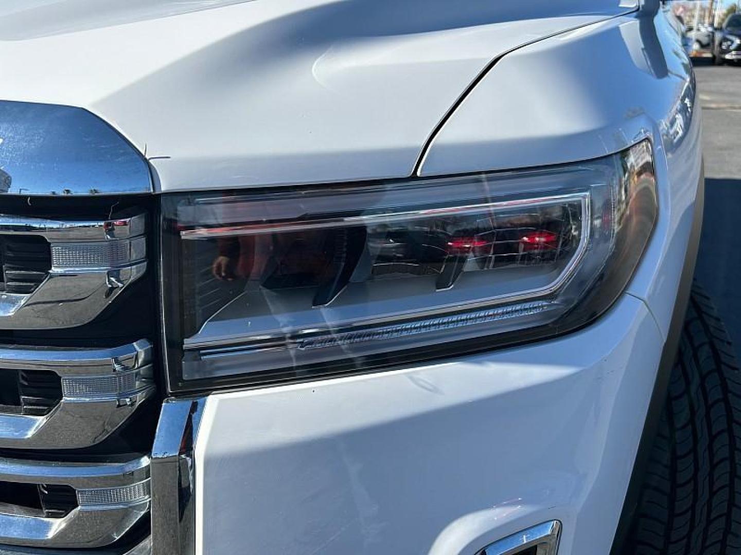 2023 WHITE GMC Acadia (1GKKNML42PZ) with an V6 3.6 Liter engine, Automatic 9-Spd transmission, located at 412 Auto Vista Drive, Palmdale, 93551, (661) 945-0620, 34.592636, -118.136681 - Photo#11