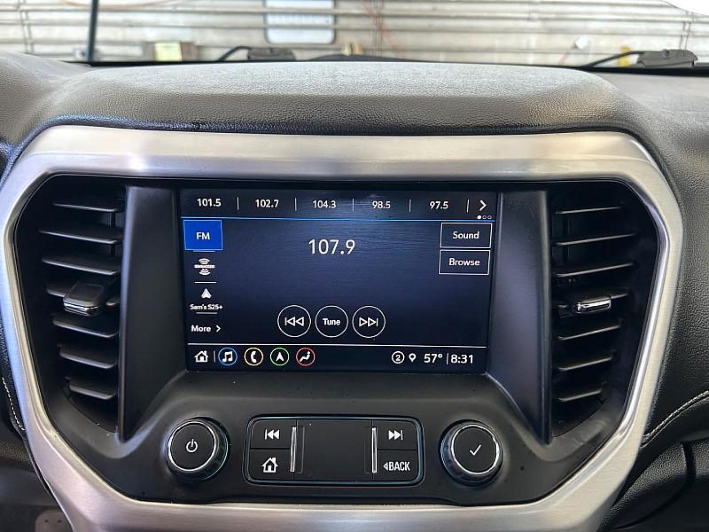 2023 WHITE GMC Acadia (1GKKNML42PZ) with an V6 3.6 Liter engine, Automatic 9-Spd transmission, located at 412 Auto Vista Drive, Palmdale, 93551, (661) 945-0620, 34.592636, -118.136681 - Photo#28