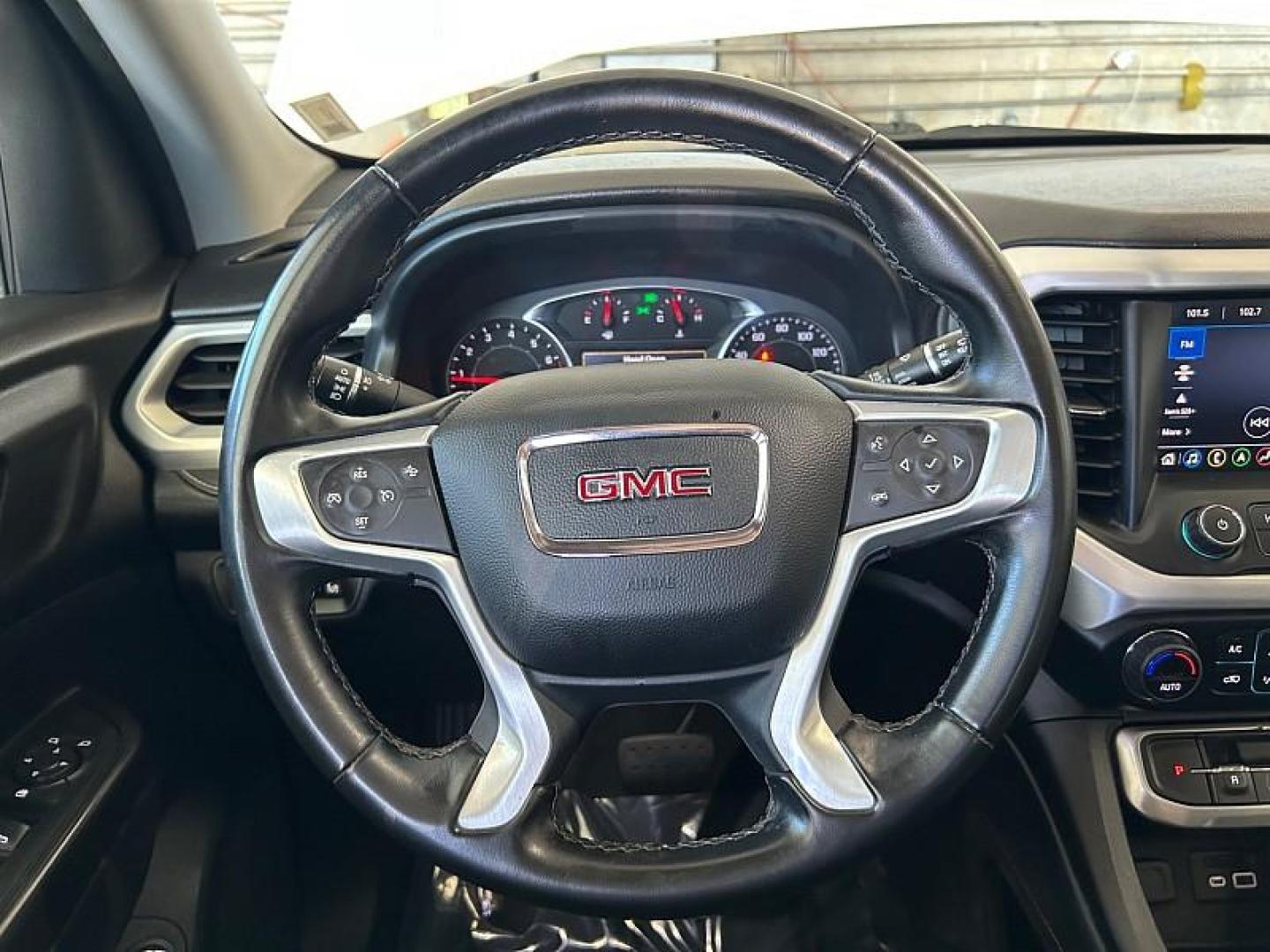 2023 WHITE GMC Acadia (1GKKNML42PZ) with an V6 3.6 Liter engine, Automatic 9-Spd transmission, located at 412 Auto Vista Drive, Palmdale, 93551, (661) 945-0620, 34.592636, -118.136681 - Photo#29