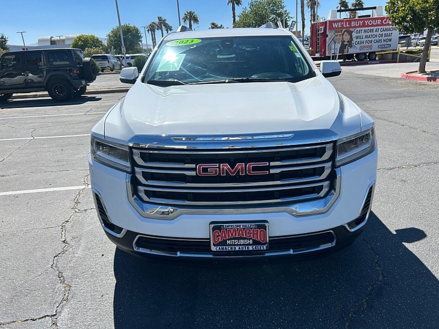 2023 White GMC Acadia (1GKKNUL42PZ) , Automatic 9-Spd transmission, located at 412 Auto Vista Drive, Palmdale, 93551, (661) 945-0620, 34.592636, -118.136681- Photo#1
