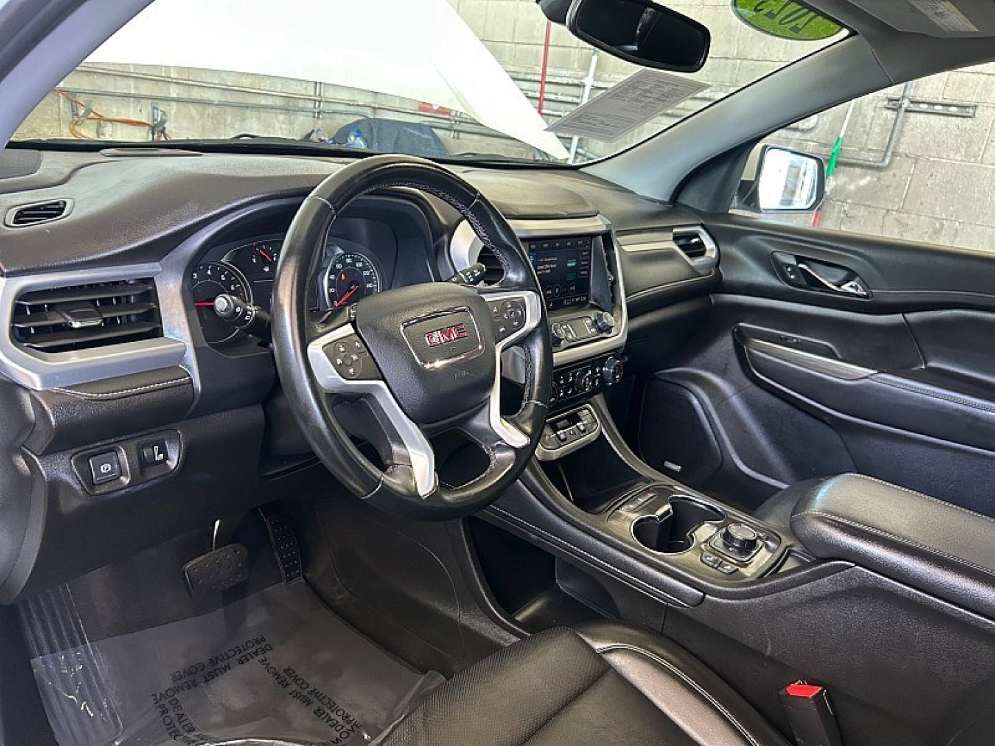 2023 White GMC Acadia (1GKKNUL42PZ) , Automatic 9-Spd transmission, located at 412 Auto Vista Drive, Palmdale, 93551, (661) 945-0620, 34.592636, -118.136681- Photo#17