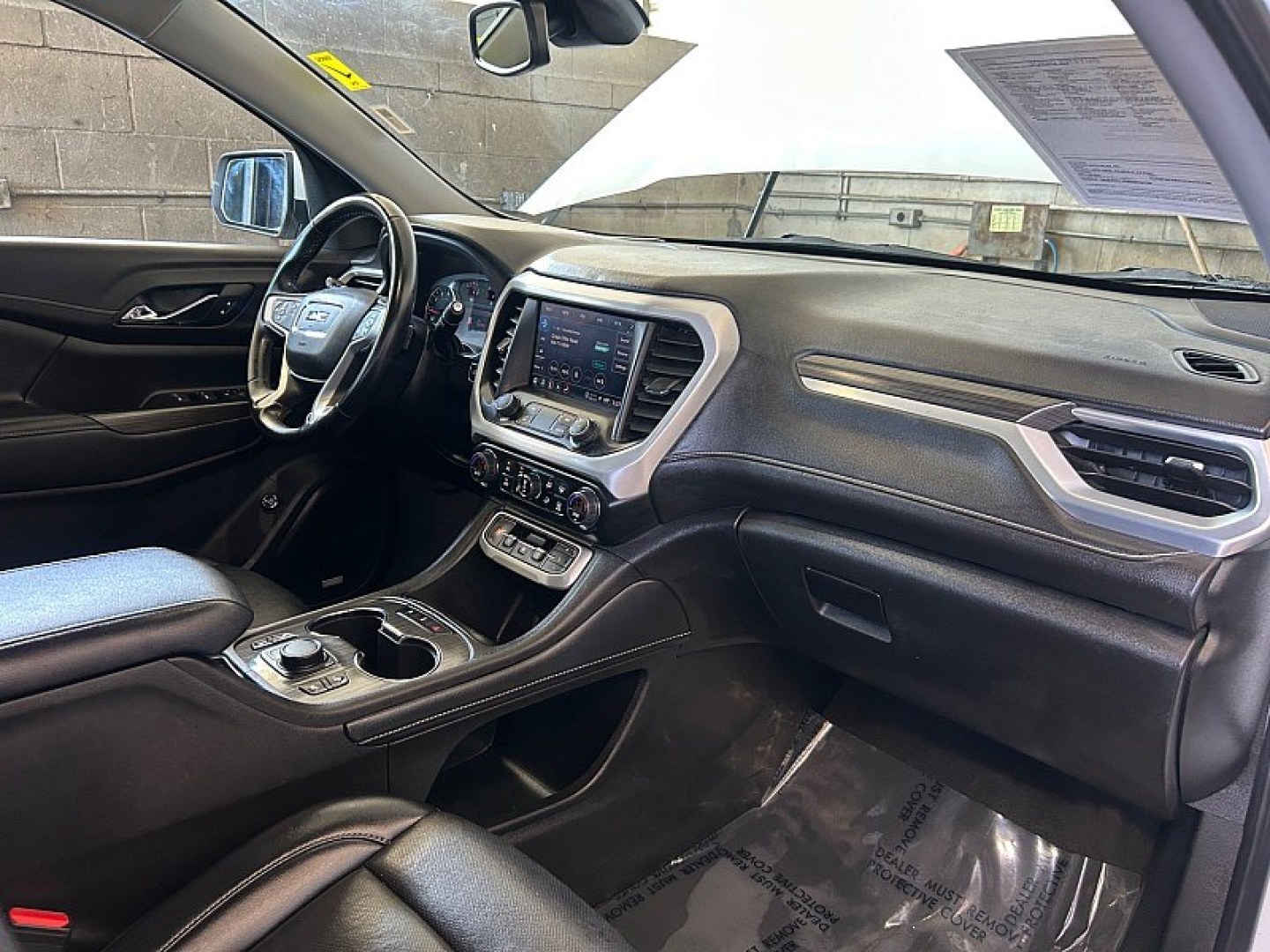 2023 White GMC Acadia (1GKKNUL42PZ) , Automatic 9-Spd transmission, located at 412 Auto Vista Drive, Palmdale, 93551, (661) 945-0620, 34.592636, -118.136681- Photo#28