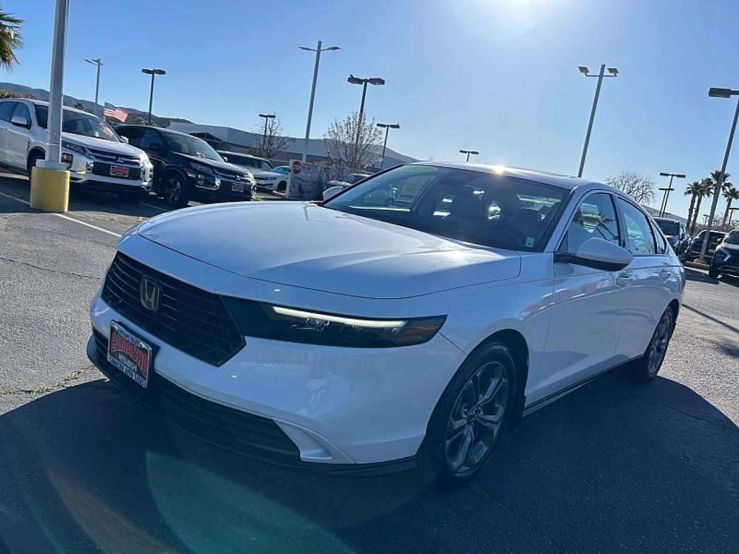 2023 WHITE Honda Accord Sedan (1HGCY1F32PA) with an 4-Cyl Turbo 1.5 Liter engine, Automatic CVT transmission, located at 412 Auto Vista Drive, Palmdale, 93551, (661) 945-0620, 34.592636, -118.136681 - Photo#5
