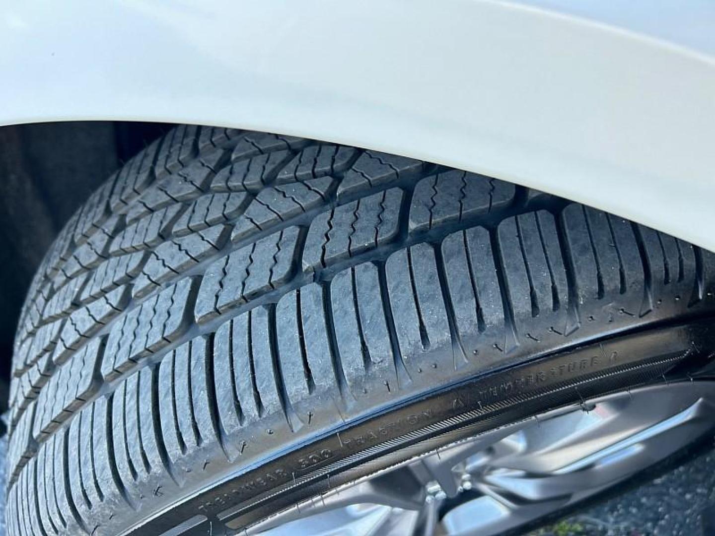 2023 WHITE Honda Accord Sedan (1HGCY1F32PA) with an 4-Cyl Turbo 1.5 Liter engine, Automatic CVT transmission, located at 412 Auto Vista Drive, Palmdale, 93551, (661) 945-0620, 34.592636, -118.136681 - Photo#14