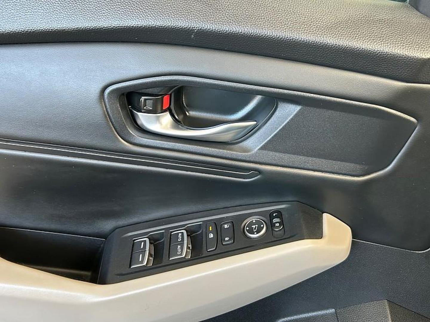 2023 WHITE Honda Accord Sedan (1HGCY1F32PA) with an 4-Cyl Turbo 1.5 Liter engine, Automatic CVT transmission, located at 412 Auto Vista Drive, Palmdale, 93551, (661) 945-0620, 34.592636, -118.136681 - Photo#26