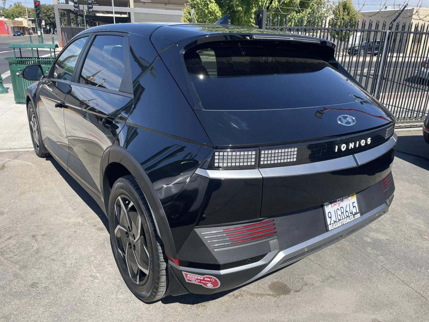 2023 Hyundai Ioniq 5 SEL AWD (KM8KNDAF7PU) with an ELECTRIC engine, 1A transmission, located at 744 E Miner Ave, Stockton, CA, 95202, (209) 944-5770, 37.956863, -121.282082 - PLUS TAXES AND FEES NO CHARGER AVAILABLE - Photo#8