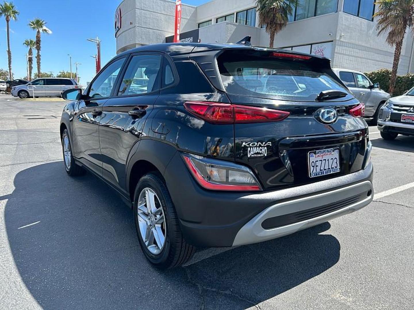 2023 BLACK Hyundai Kona (KM8K2CAB3PU) with an 4-Cyl 2.0 Liter engine, Automatic CVT transmission, located at 412 Auto Vista Drive, Palmdale, 93551, (661) 945-0620, 34.592636, -118.136681 - Photo#6