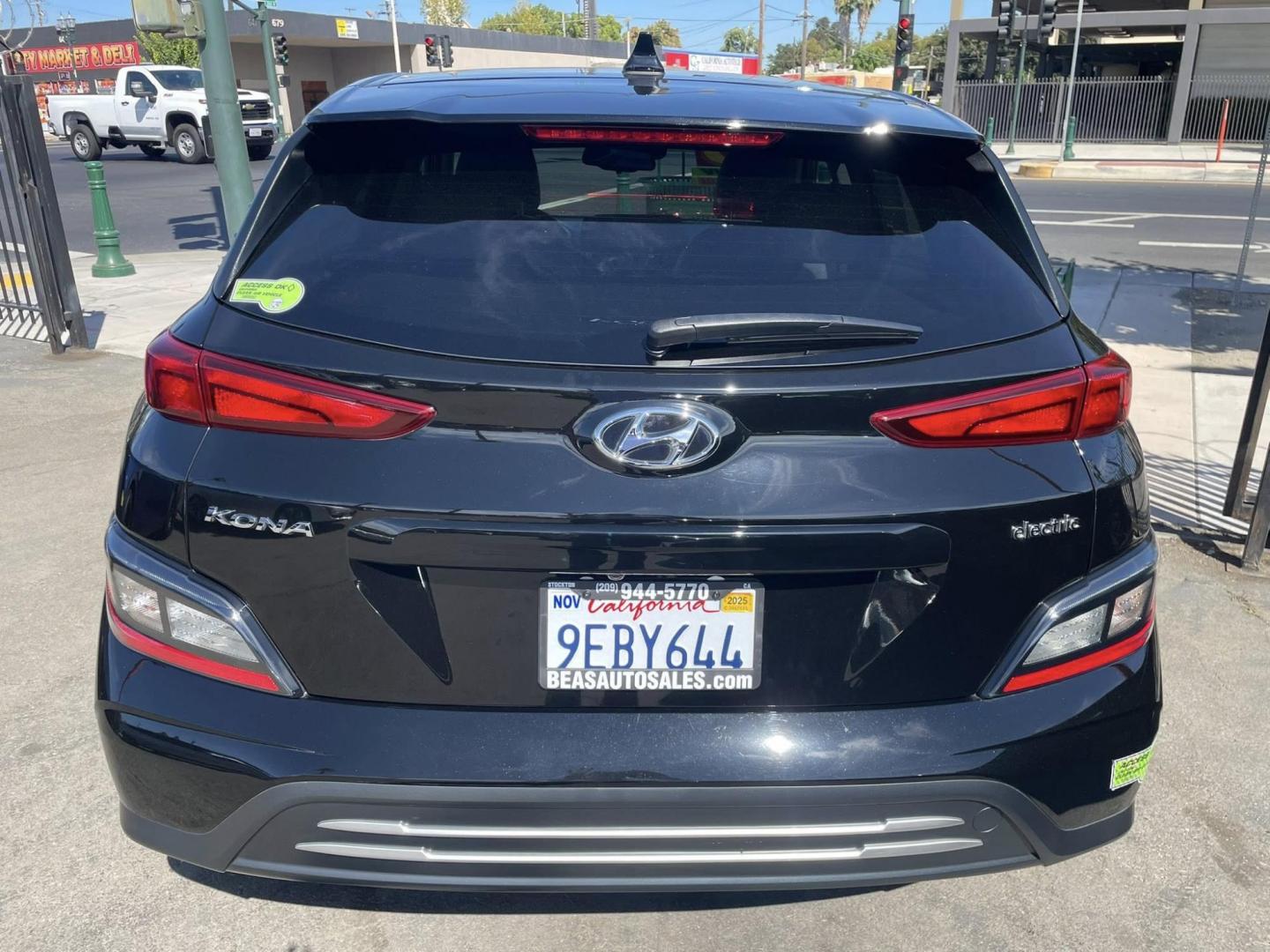 2023 Hyundai Kona EV SEL (KM8K23AG6PU) with an ELECTRIC engine, 1A transmission, located at 744 E Miner Ave, Stockton, CA, 95202, (209) 944-5770, 37.956863, -121.282082 - PLUS TAXES AND FEES NO CHARGER AVAILABLE - Photo#10
