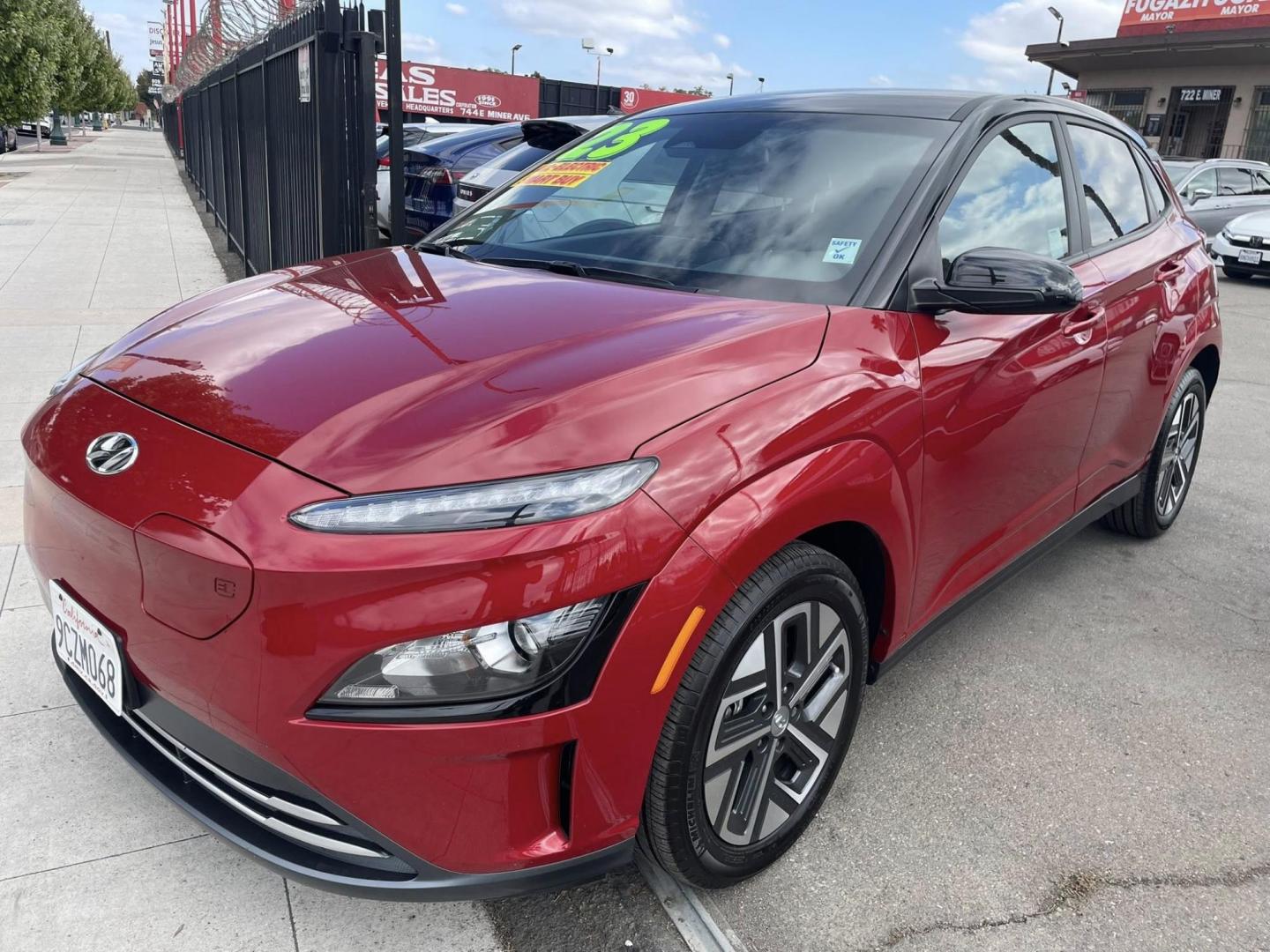 2023 Hyundai Kona EV SEL (KM8K23AG2PU) with an ELECTRIC engine, 1A transmission, located at 744 E Miner Ave, Stockton, CA, 95202, (209) 944-5770, 37.956863, -121.282082 - PLUS TAXES AND FEES NO CHARGER AVAILABLE - Photo#3