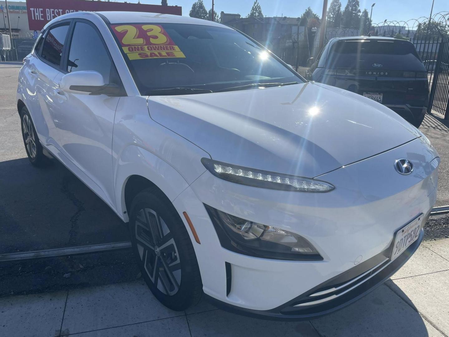 2023 Hyundai Kona EV SEL (KM8K23AG1PU) with an ELECTRIC engine, 1A transmission, located at 744 E Miner Ave, Stockton, CA, 95202, (209) 944-5770, 37.956863, -121.282082 - PLUS TAXES AND FEES - Photo#0