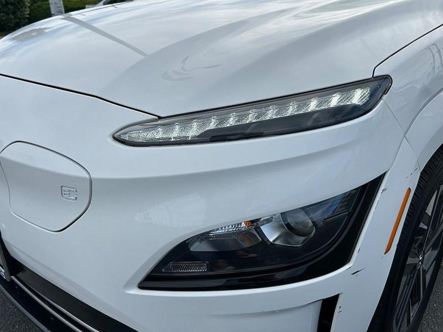 2023 WHITE Hyundai Kona Electric (KM8K33AGXPU) with an Electric Motor engine, Single-Speed Reduction Gear transmission, located at 412 Auto Vista Drive, Palmdale, 93551, (661) 945-0620, 34.592636, -118.136681 - Photo#11
