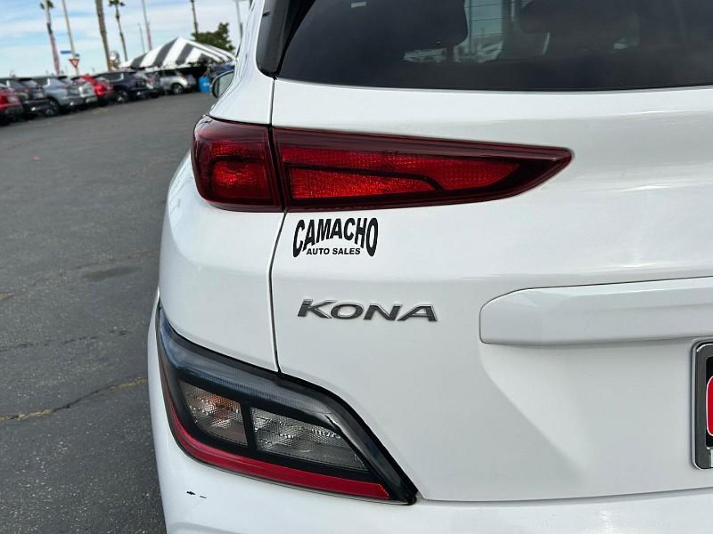 2023 WHITE Hyundai Kona Electric (KM8K33AGXPU) with an Electric Motor engine, Single-Speed Reduction Gear transmission, located at 412 Auto Vista Drive, Palmdale, 93551, (661) 945-0620, 34.592636, -118.136681 - Photo#13