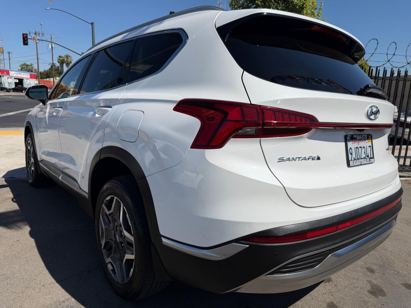 2023 Hyundai Santa Fe Plug-In Hybrid Limited (KM8S7DA22PU) with an 1.6L L4 DOHC 16V HYBRID engine, 6A transmission, located at 744 E Miner Ave, Stockton, CA, 95202, (209) 944-5770, 37.956863, -121.282082- Photo#5